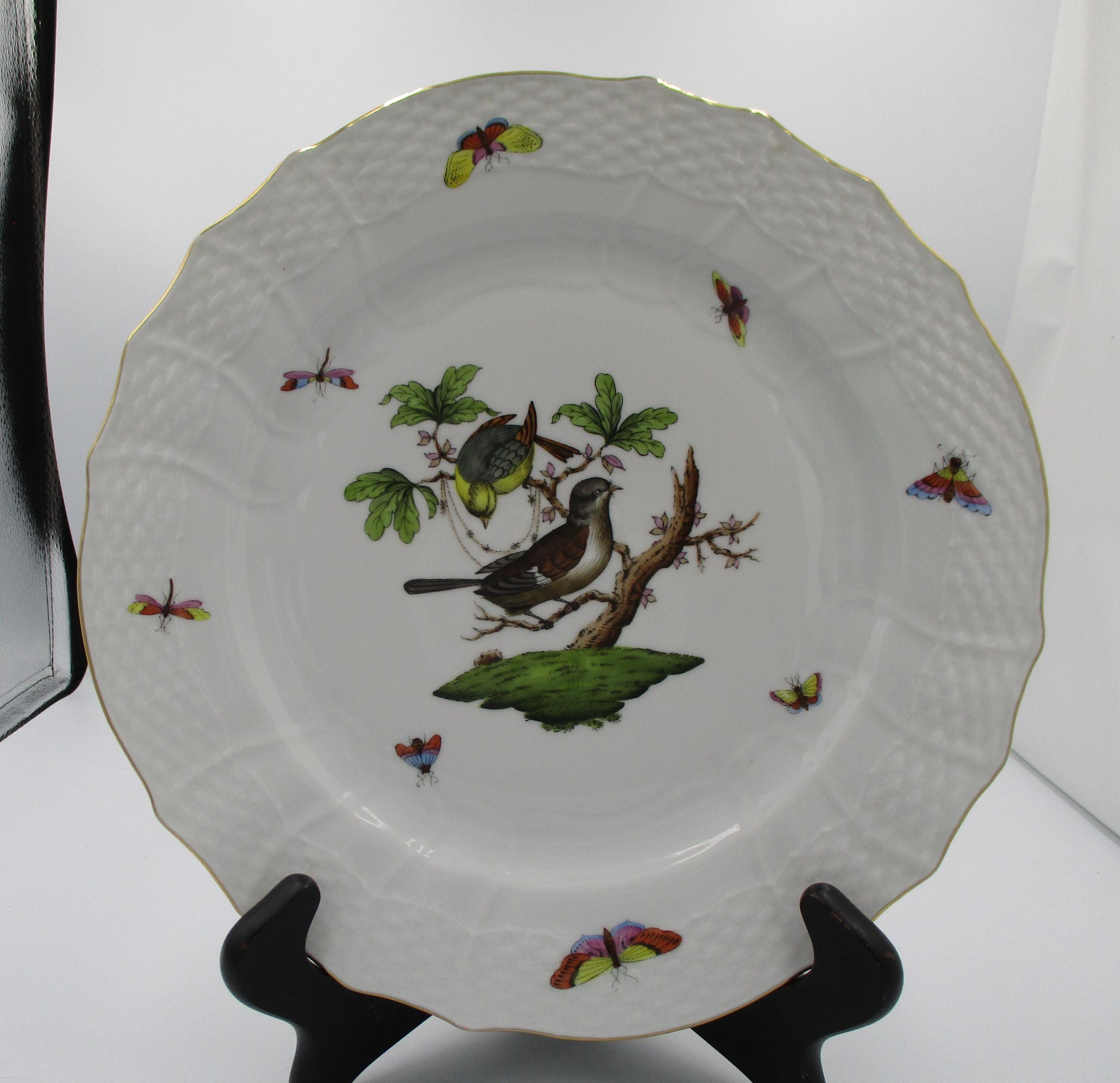 "Herend Ungheria Rothschild Bird H.P. Piatto da portata da 11\" n. 1527/RO Bellissimo pezzo con motivo numero uno dorato (tre disponibili)"