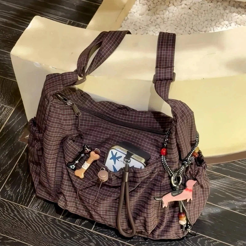 Borsa a tracolla coreana in nylon Borsa tote con cerniera scozzese semplice alla moda Borsa a nuvola pieghettata con coulisse Nuova borsa a tracolla a tracolla per pendolari