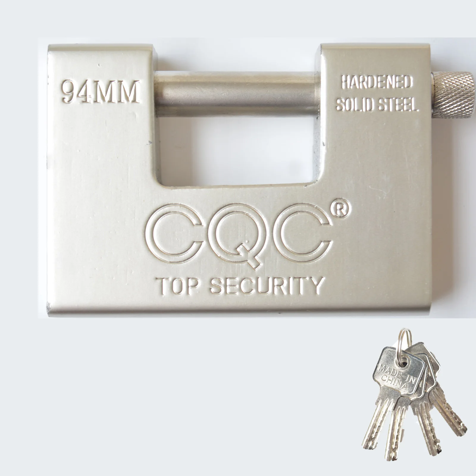 94-mm-Vorhängeschloss mit Schlüssel, robustes D-förmiges Vorhängeschloss aus massivem Messing mit Schlüssel für den Außenbereich, schützt Garagentorbehälter, Rollladentor ﻿ Image