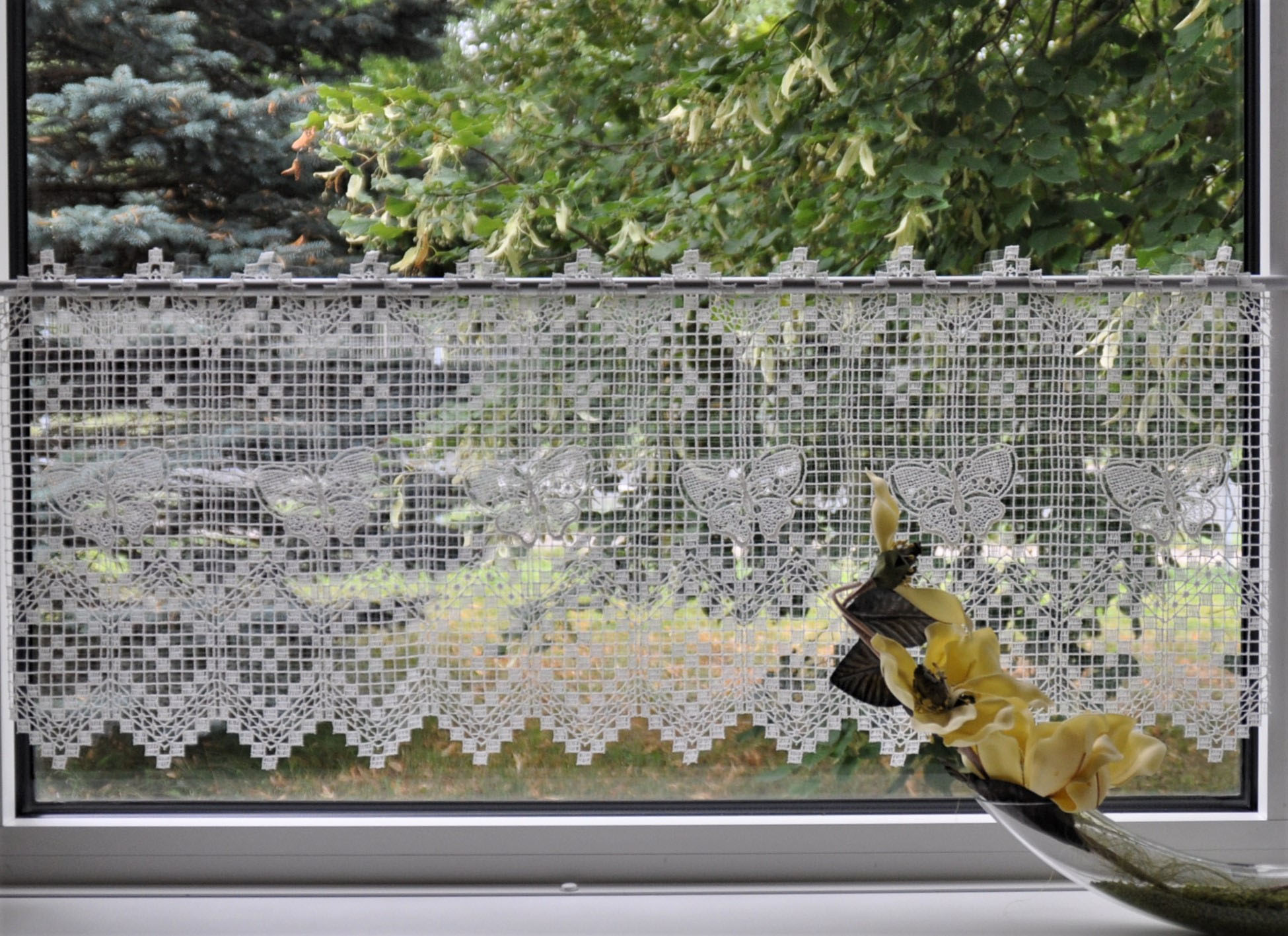 Scheibengardine STICKEREIEN PLAUEN "Butterfly" Gr. 5, beige (natur), B:128cm H:43cm, Polyester, Gardinen