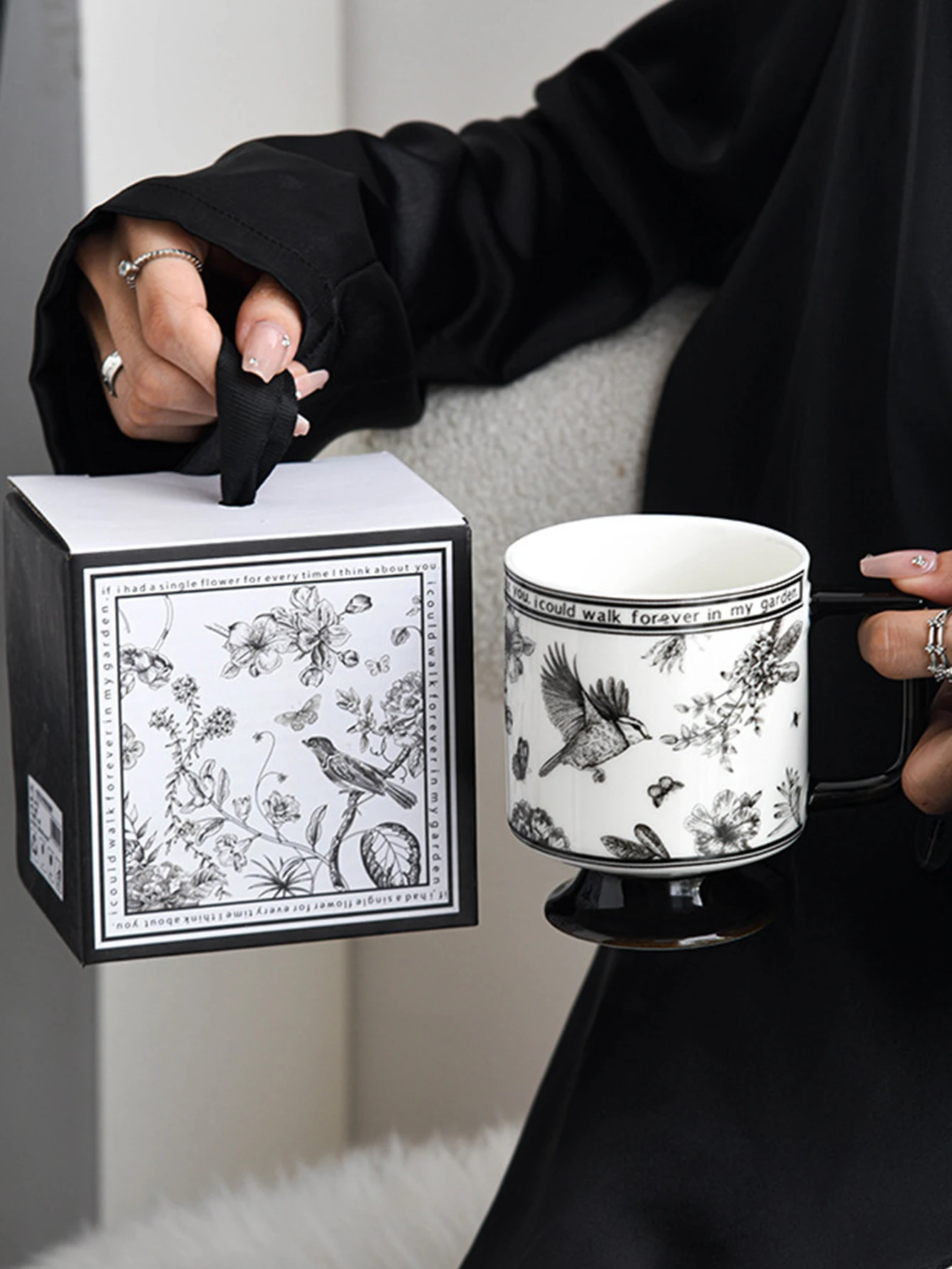 Pinellia Retro-Kaffeetasse aus Keramik Image