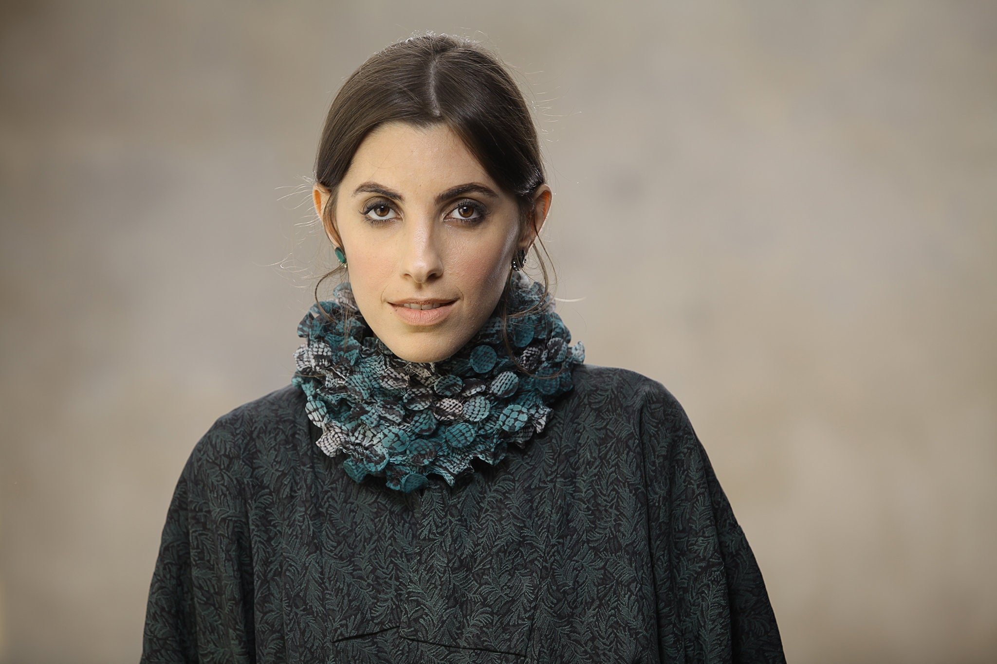 Sciarpa grossa, sciarpa turchese, sciarpa fatta a mano, accessorio invernale, sciarpa-collana, accessori di tendenza, sciarpa boho, sciarpa colorata