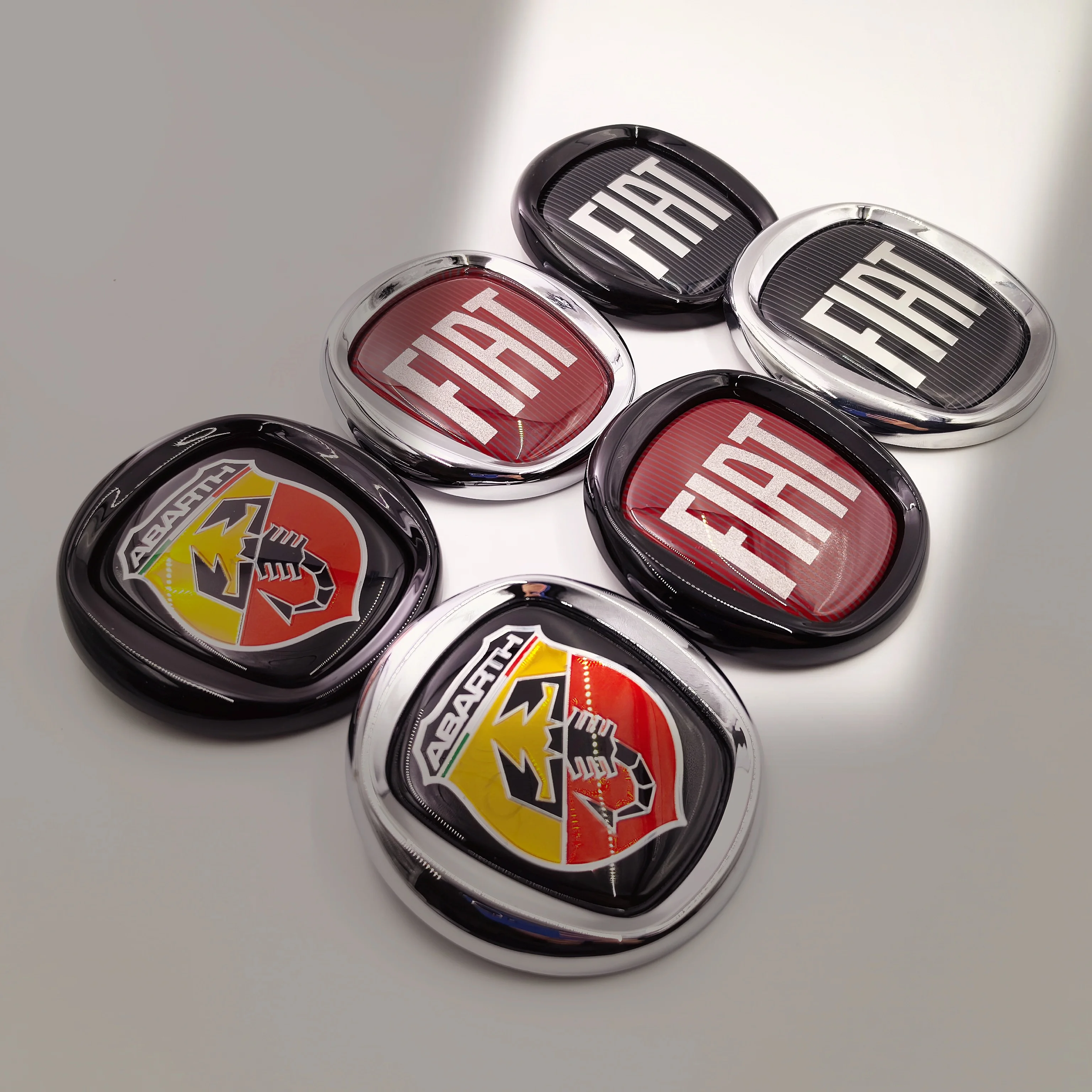 Emblema dell'auto 85mm 8.5cm Distintivo dell'emblema del cofano anteriore dell'auto Distintivo dell'emblema del bagagliaio posteriore Distintivo dell'emblema posteriore del cofano anteriore per fiat