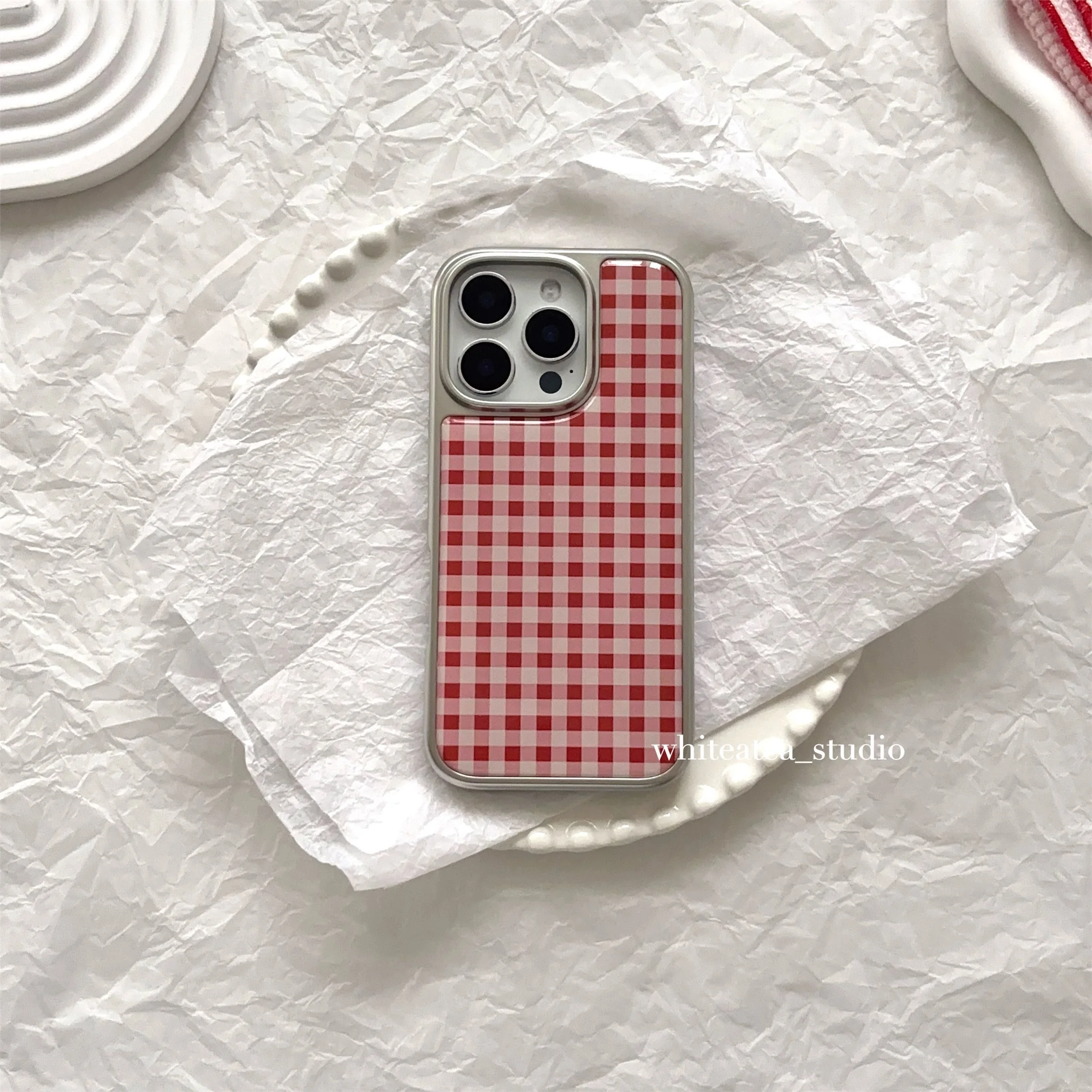 Luxuriöse rote, schlichte, karierte Handyhülle für iPhone 17 16e 16 15 14 13 12 11 Air Pro Max X XR XSMAX Plus, luxuriöse, klare, weiche Rückseite Image