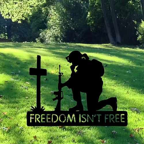 Allgemeine Soldatensilhouette, kniende Soldatenstatue, Gartendekoration, Schilder zum Unabhängigkeitstag, Gartenkunst für Rasen und Garten, Dekoration für Zuhause Image