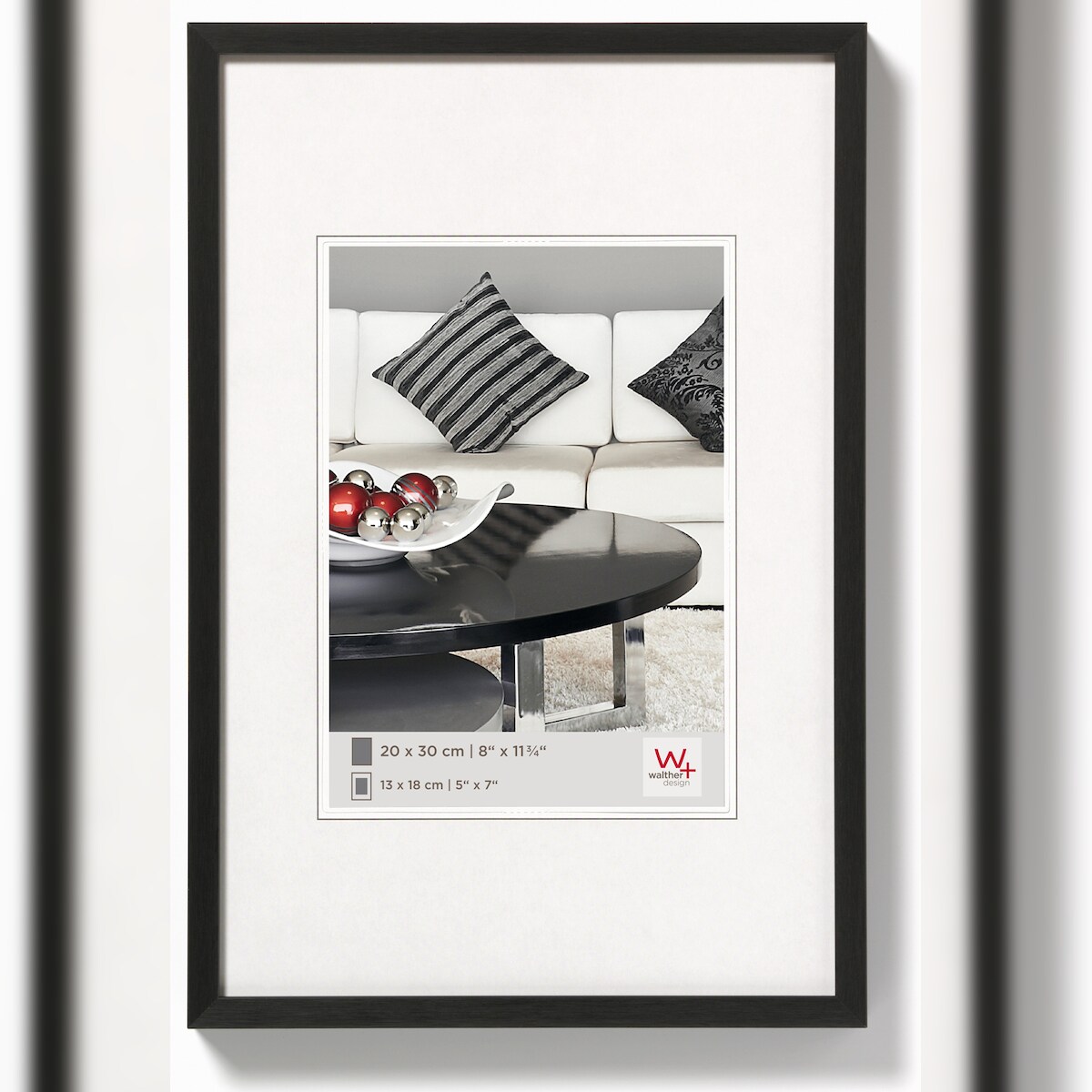 walther + design Chair Aluminium Bilderrahmen 13x18 cm SCHWARZ Image