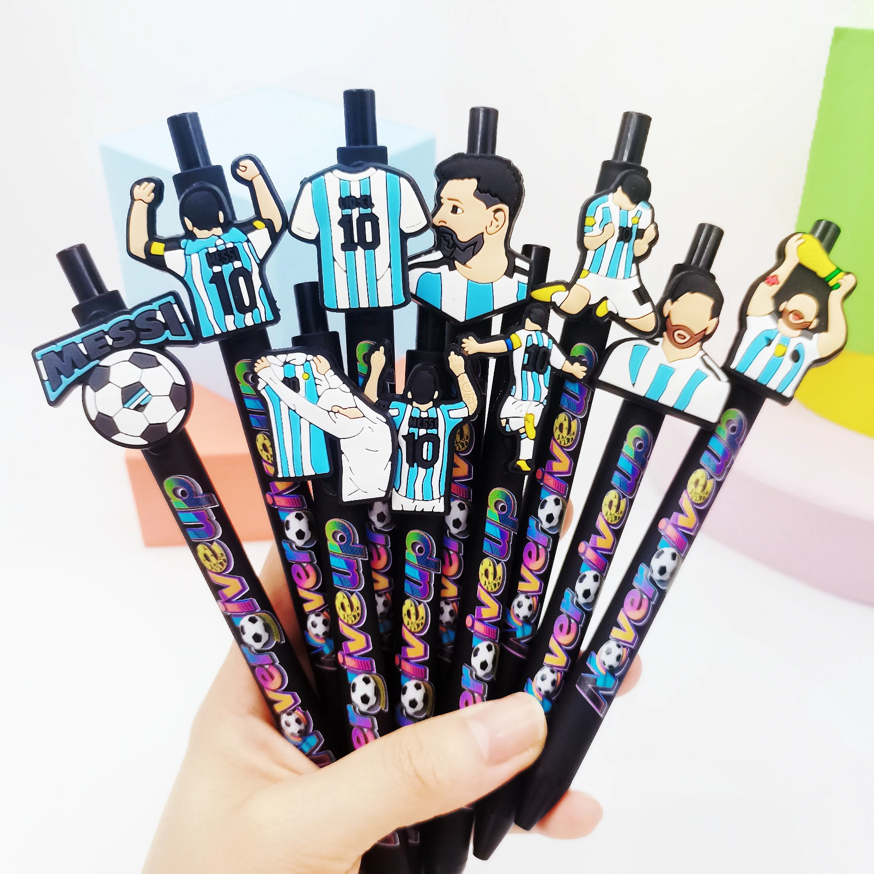 8/12 Stück Geschlechtsneutralstift mit Fußballcharakter-Thema, Kugelschreiber der Fußballcharakterserie, kreatives Geschenk, geschlechtsneutraler Stift Image