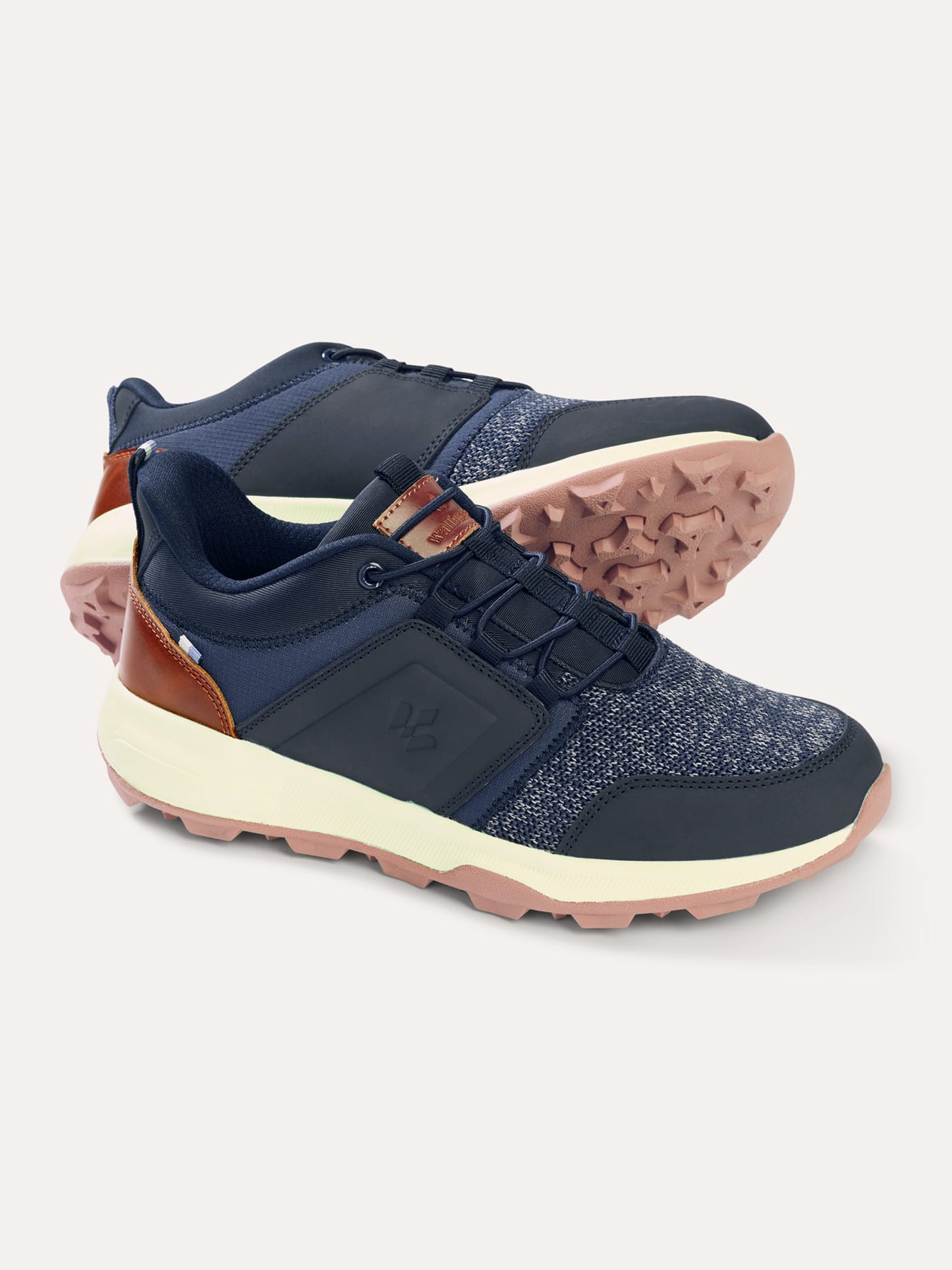 Materialmix Sneaker Mühelos Image