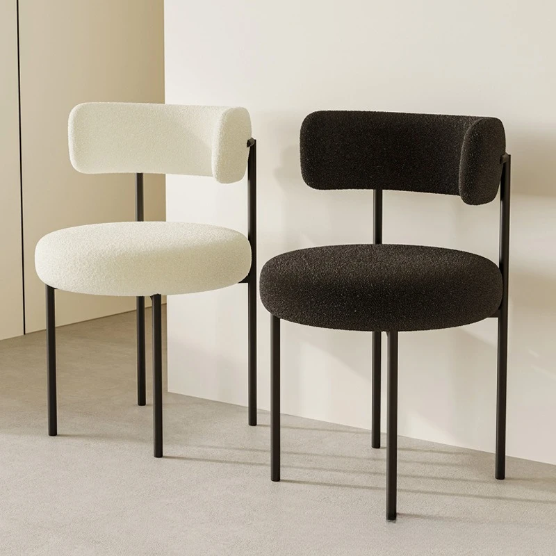 Sedia da pranzo Sedia da trucco moderna semplice per il tempo libero per la casa in pile di agnello Sedia con schienale di design creativo