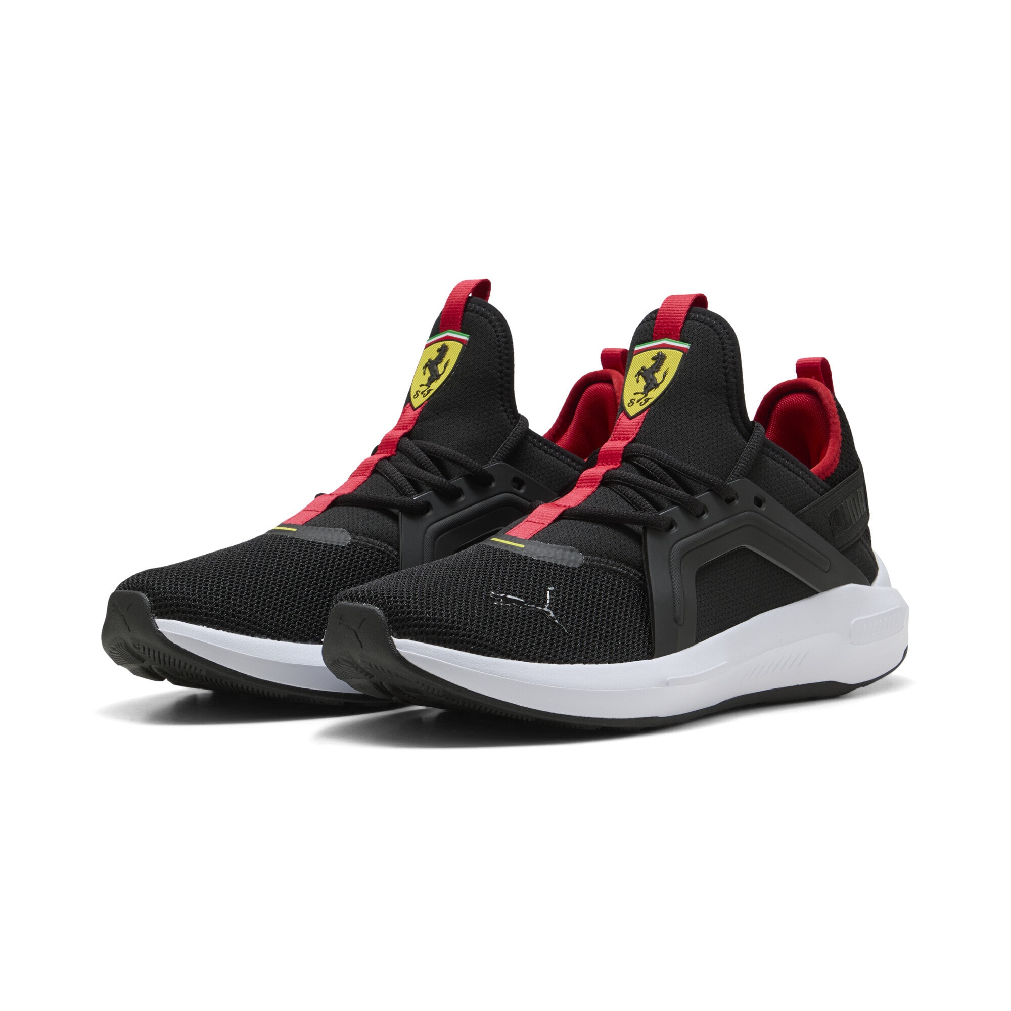 Sneaker PUMA "Scuderia Ferrari Softride Nzo 5 Sneakers Erwachsene", Gr. 41, schwarz rosso corsa rot, Obermaterial: Synthetik, Textil; Futter: Textil; Innensohle: Textil; Laufsohle: Gummi, Schuhe Sneaker