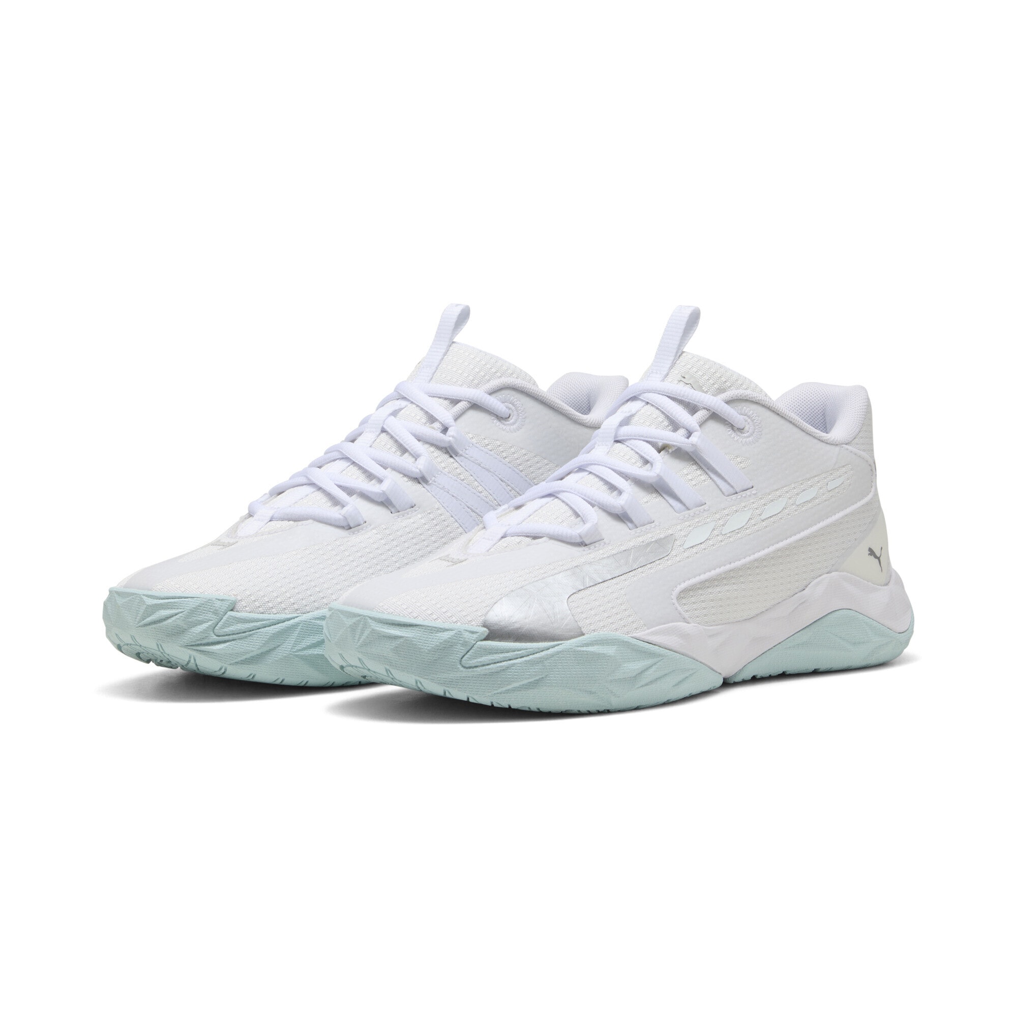 Basketballschuh PUMA "Dagger 2 Mid Basketballschuhe Erwachsene", Gr. 42, weiß silber feather gray metallic, Obermaterial: Synthetik, Textil; Futter: Textil; Innensohle: Textil; Laufsohle: Gummi, Synthetik, Schuhe