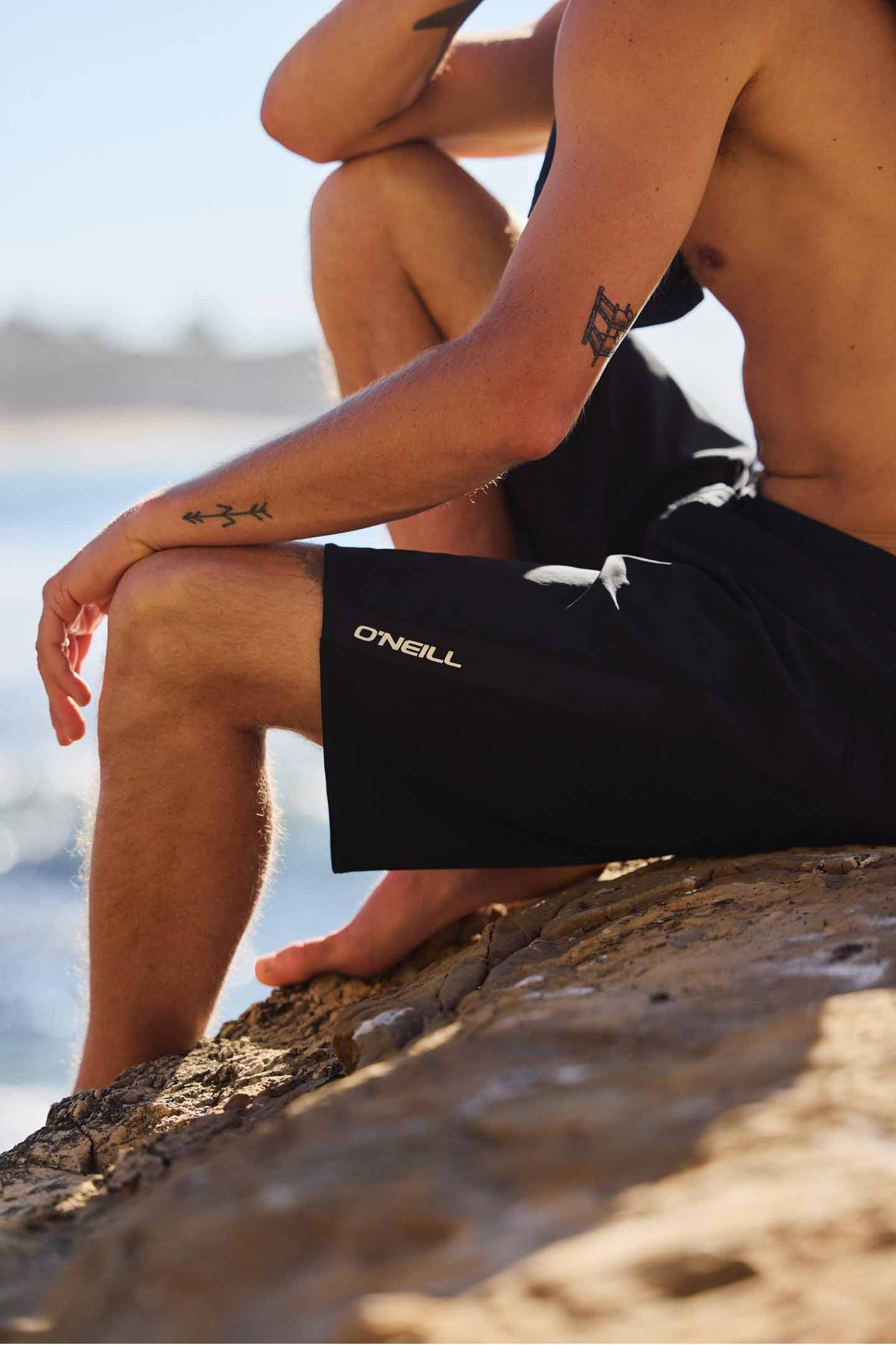 O'Neill Men's Superfreak Solid 21"" Board Shorts in Black, Size 31, Elastane/Nylon/Polyester