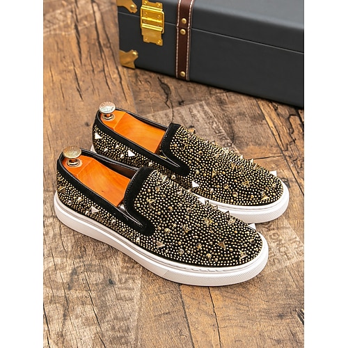 Schwarze Herren-Sneaker zum Hineinschlüpfen mit Stickerei – einzigartige Hochzeitsschuhe für modebewusste Hochzeitsgäste. Image