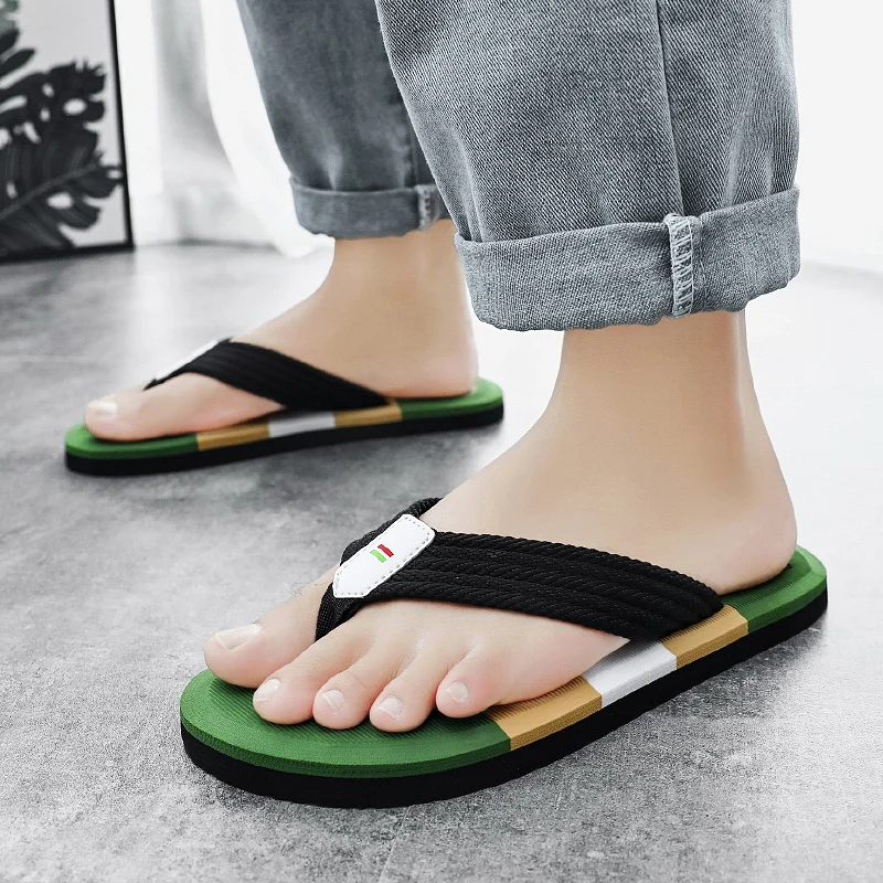 Flip-Flops Männer Strand Hausschuhe Sommer Outdoor männer Hausschuhe männer Casual Sandalen Plus Größe Designer Schuhe Männer Hausschuhe