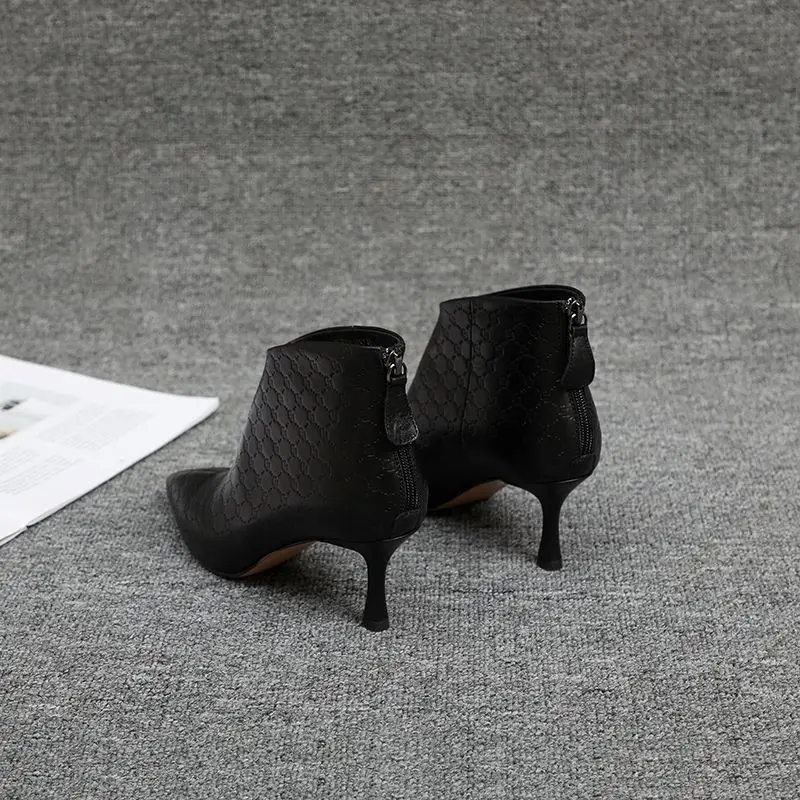 Neue High Heels Stiefeletten Herbst/Winter Schuhe für Frauen Kurze Stiefel Reißverschluss Schwarze Botas Altas Damen schwarze Stiefel Talon High Heels