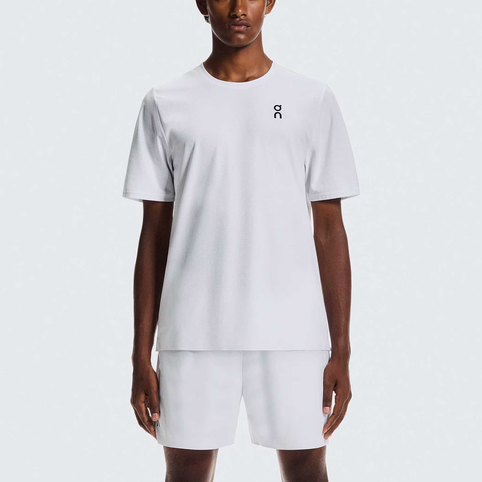 On Court-T 2026 Men's Tennis Apparel White