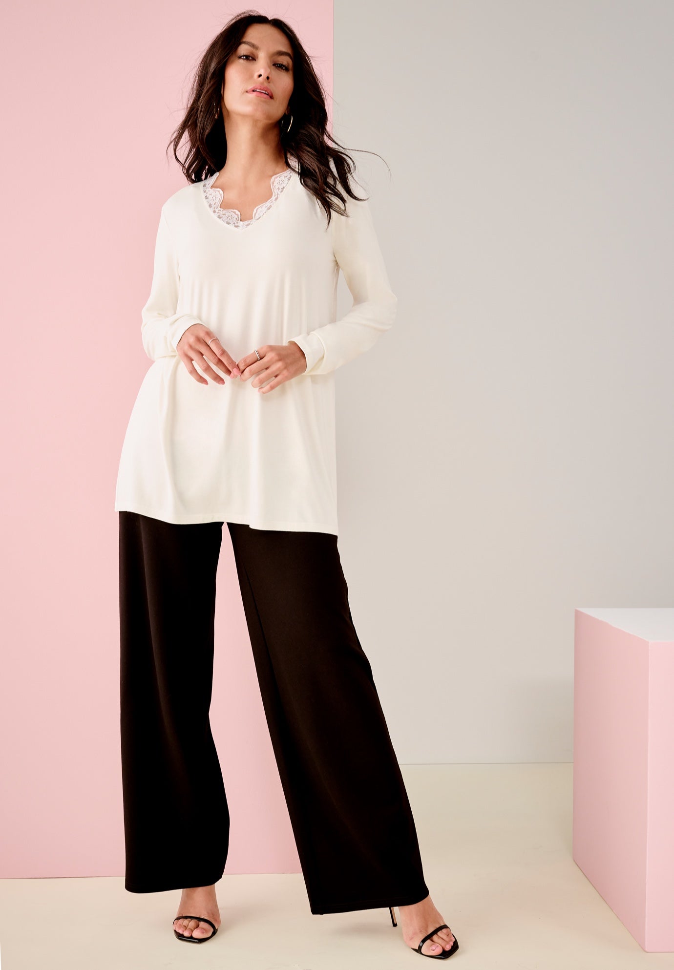 Plus Size Women's Ultimate Long-Sleeve Swing Tee by Roaman's in Ivory (Size 30/32)