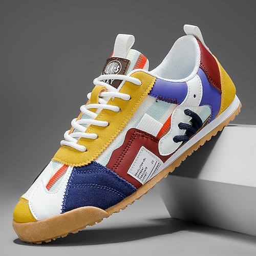 Blaue und weiße Herren-Sportsneaker aus Kunstleder – leichte und modische Schuhe für einen aktiven Lebensstil und Outdoor-Veranstaltungen Image