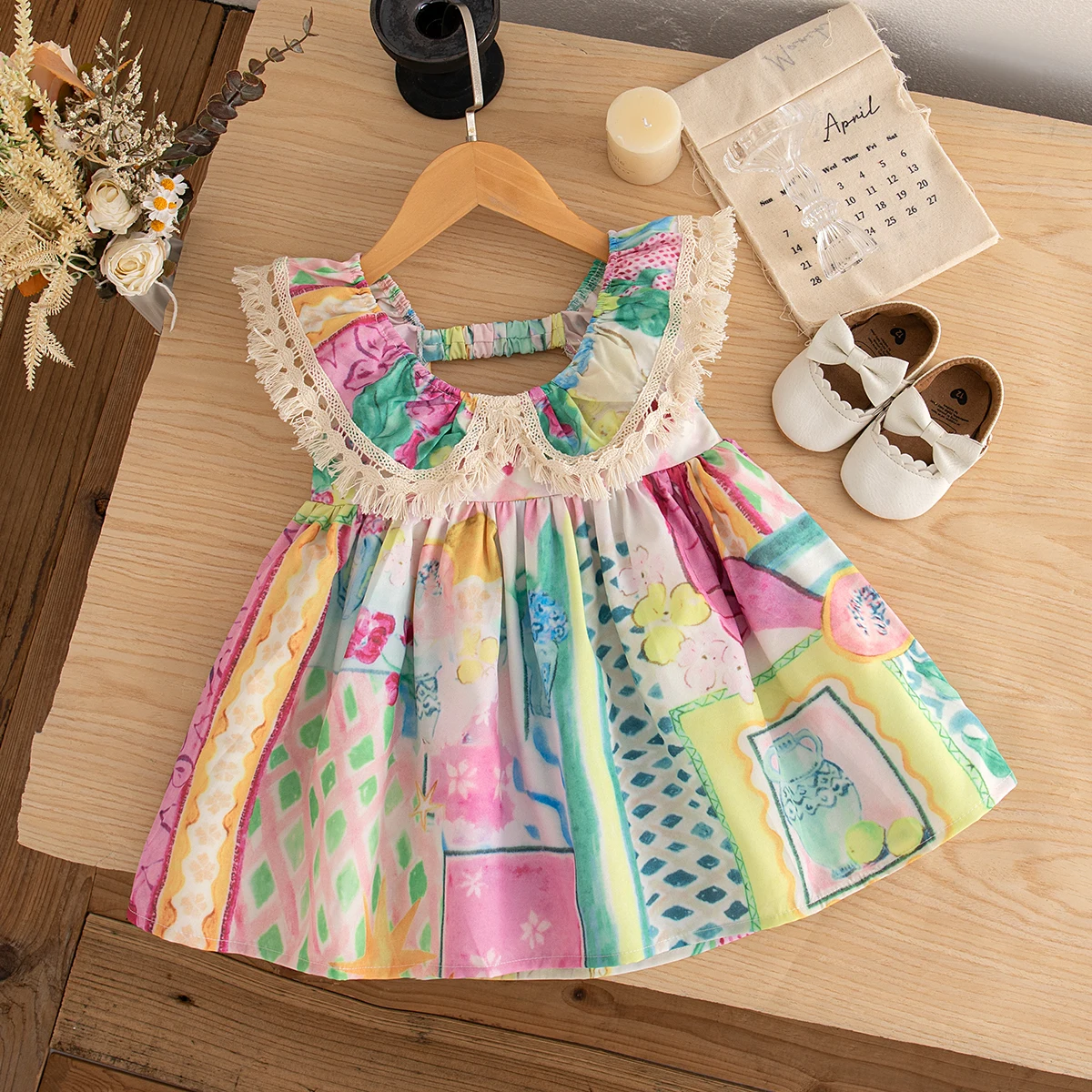 Baby Mädchen Kleid für 0-2 Jahre Graffiti Stil Spitze Element ärmelloses Kleid Mädchen Sommer Strand Urlaub Kleidung Image