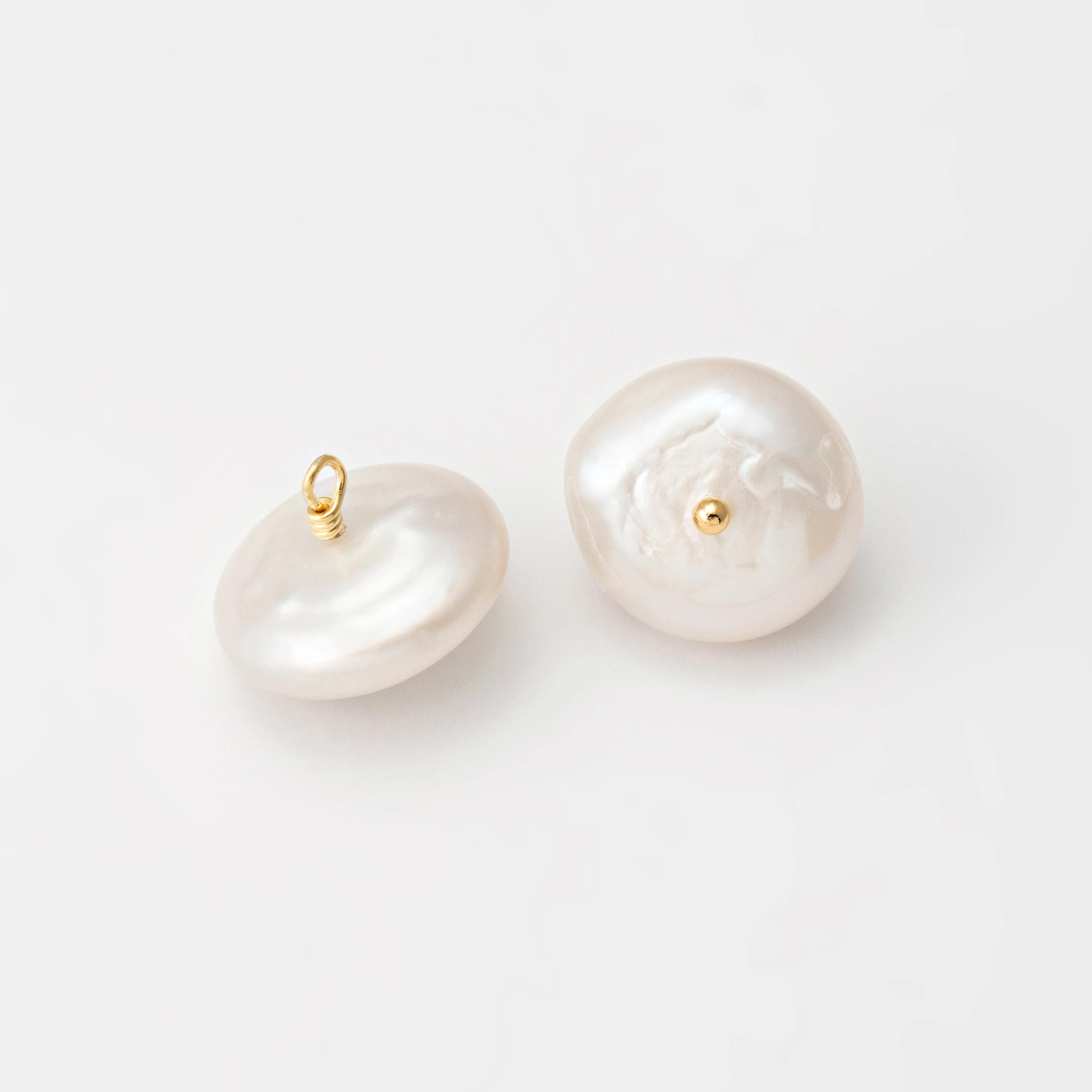 1 pezzo - Ciondoli con perle d'acqua dolce piatte e rotonde, pendenti con perle a forma di piatto, pendenti per collane di perle, placcati in vero oro