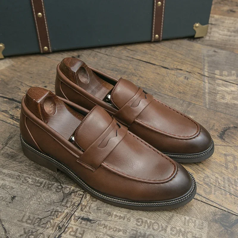 Männer Müßiggänger Business Kleid Leder Schuhe Männer der Marke Braun Oxford Schuhe Hohe Qualität Weiche Flache Freizeitschuhe mokassin homme