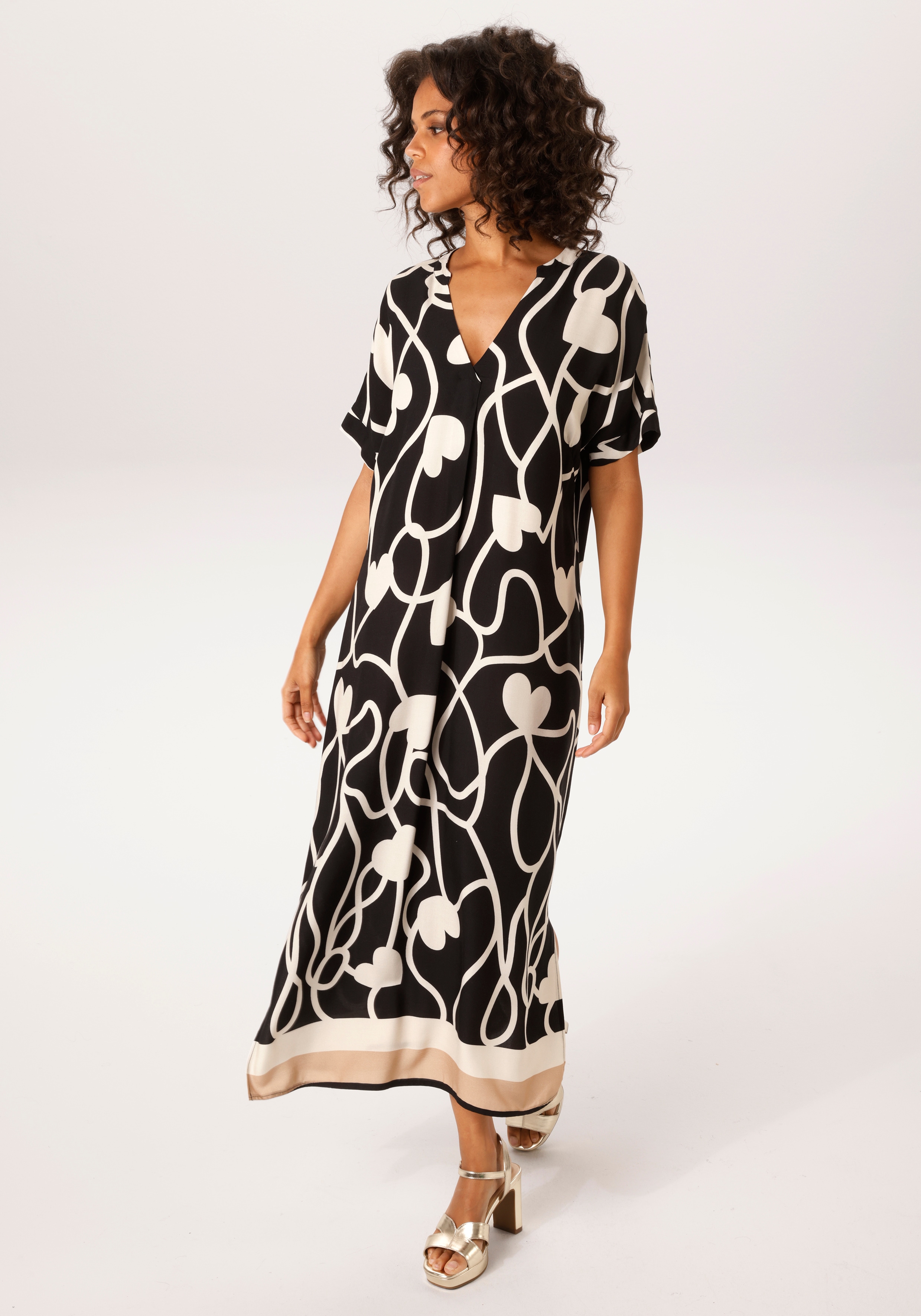 Sommerkleid ANISTON CASUAL, Damen, Gr. 48, N-Gr, schwarz, wollweiß, beige, Web, Obermaterial: 100% Viskose, bedruckt, gemustert, lässig geschnitten wadenlang, V-Ausschnitt, Kleider Sommerkleid, mit Herzen im grafischen Druck und Bordüre am Saum -...