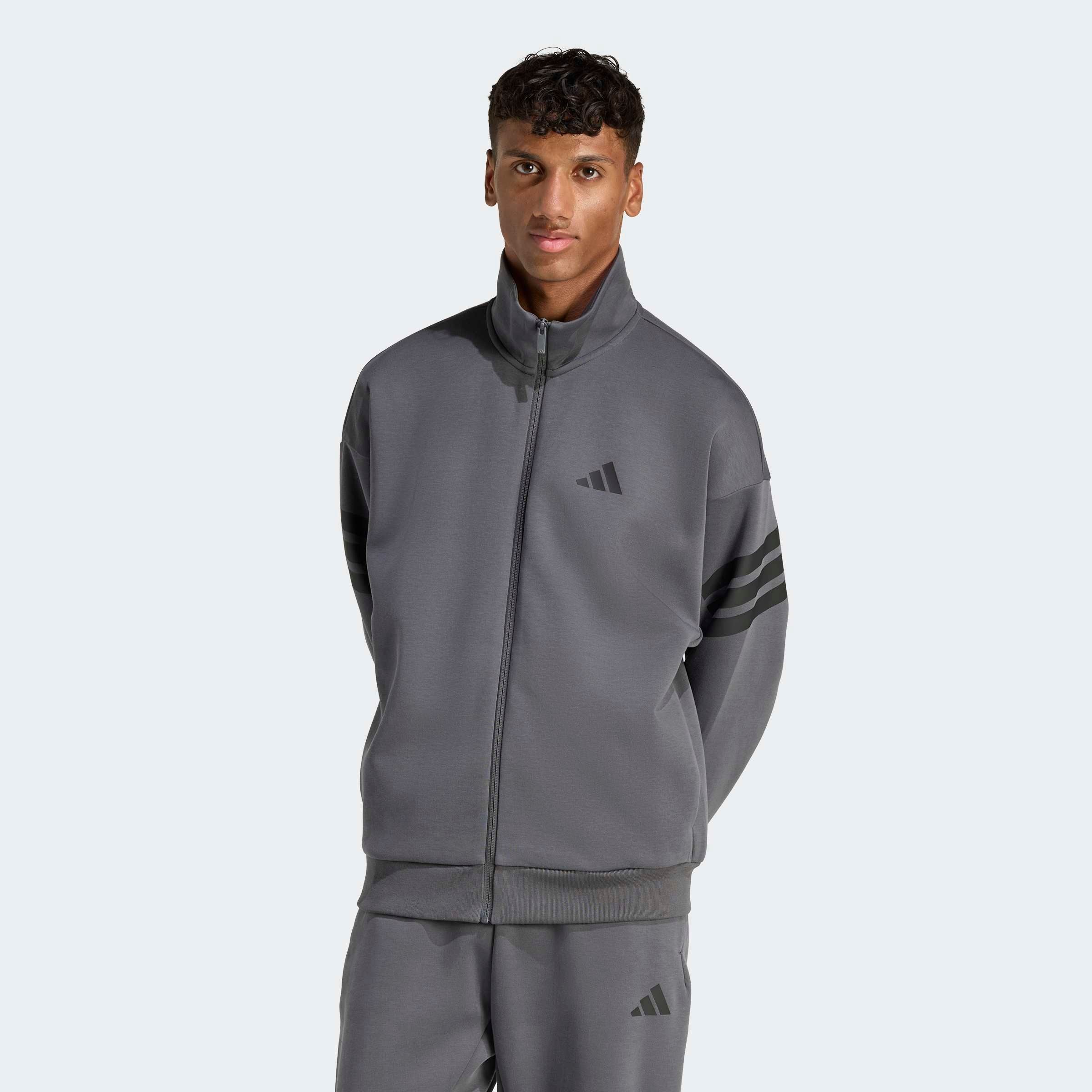 Trainingsjacke ADIDAS SPORTSWEAR "M FI 3S TT", Herren, Gr. M, grau six, Obermaterial: 67% Polyester, 33% Baumwolle, Jacken Trainingsjacke