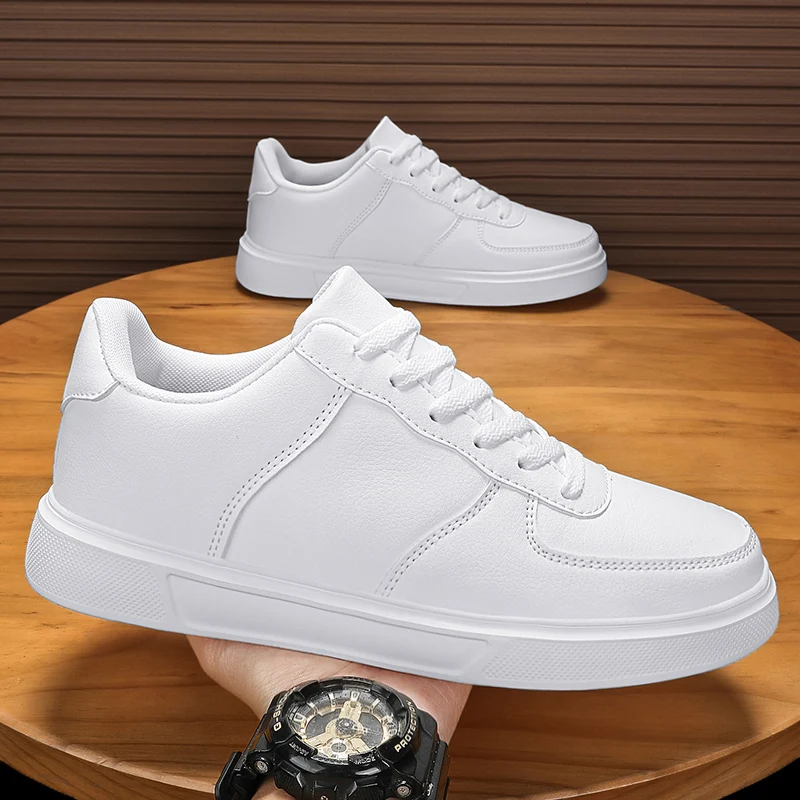 Leder Männer Weiße Turnschuhe Klassiker Atmungsaktive Komfort Casual Schuhe Männer Mode Outdoor Laufschuhe Paar Schuhe Größe 36-47 Image