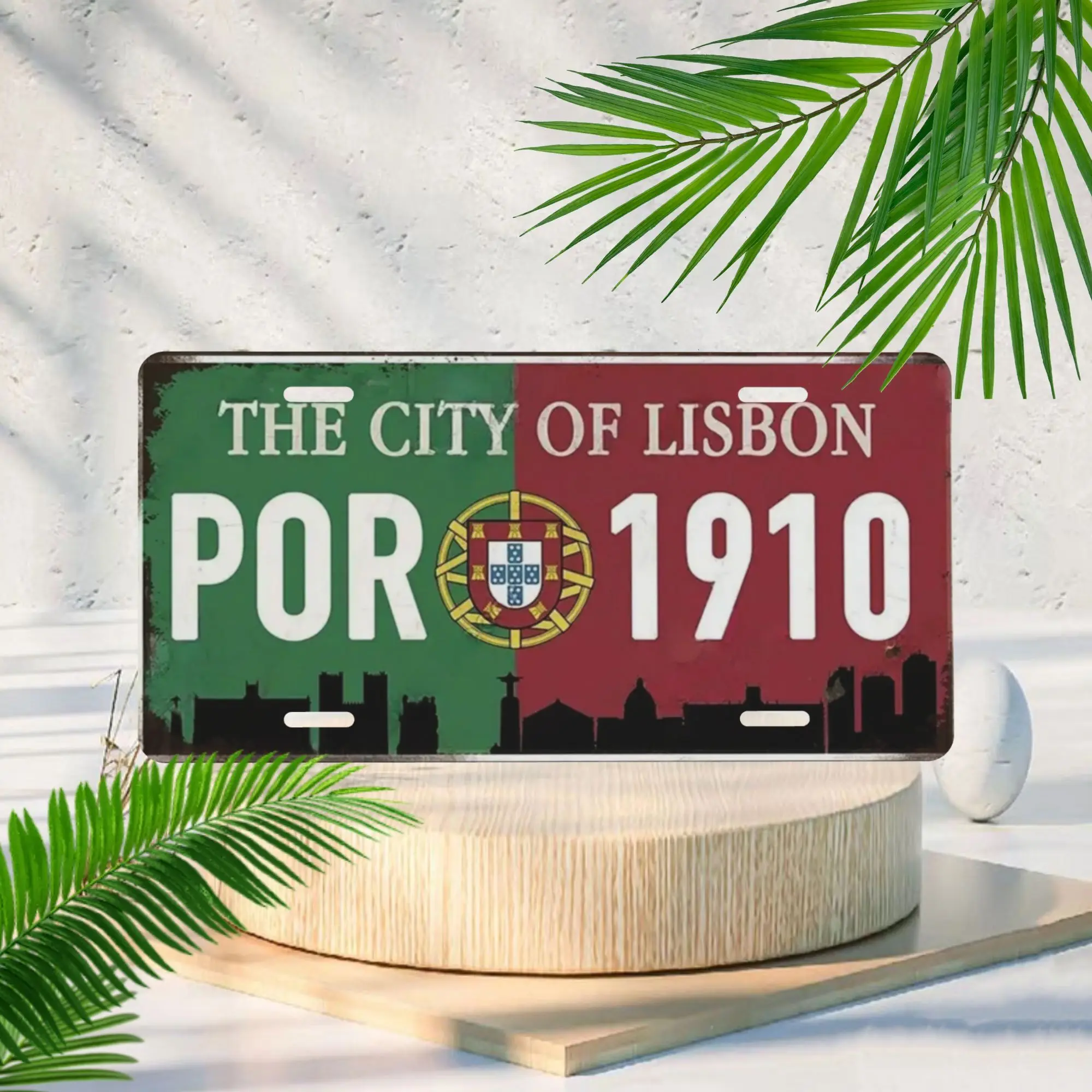 Dekorativer personalisierter Nummernschild aus Aluminium, Lissabon, die Hauptstadt Portugal, Stadtlandschaftsnummernschild Image