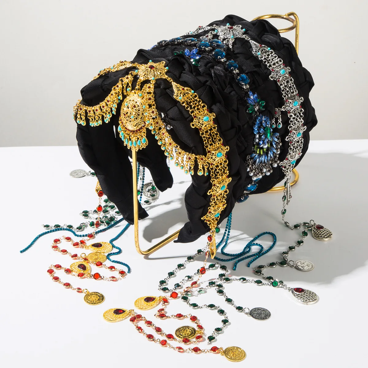 Retro-Stirnband im neuen ethnischen Stil mit schwarzen Fransen, Schwerindustrie voller Diamanten, Metallanhänger, Retro-Luxus-Kugel-Haarschmuck Image