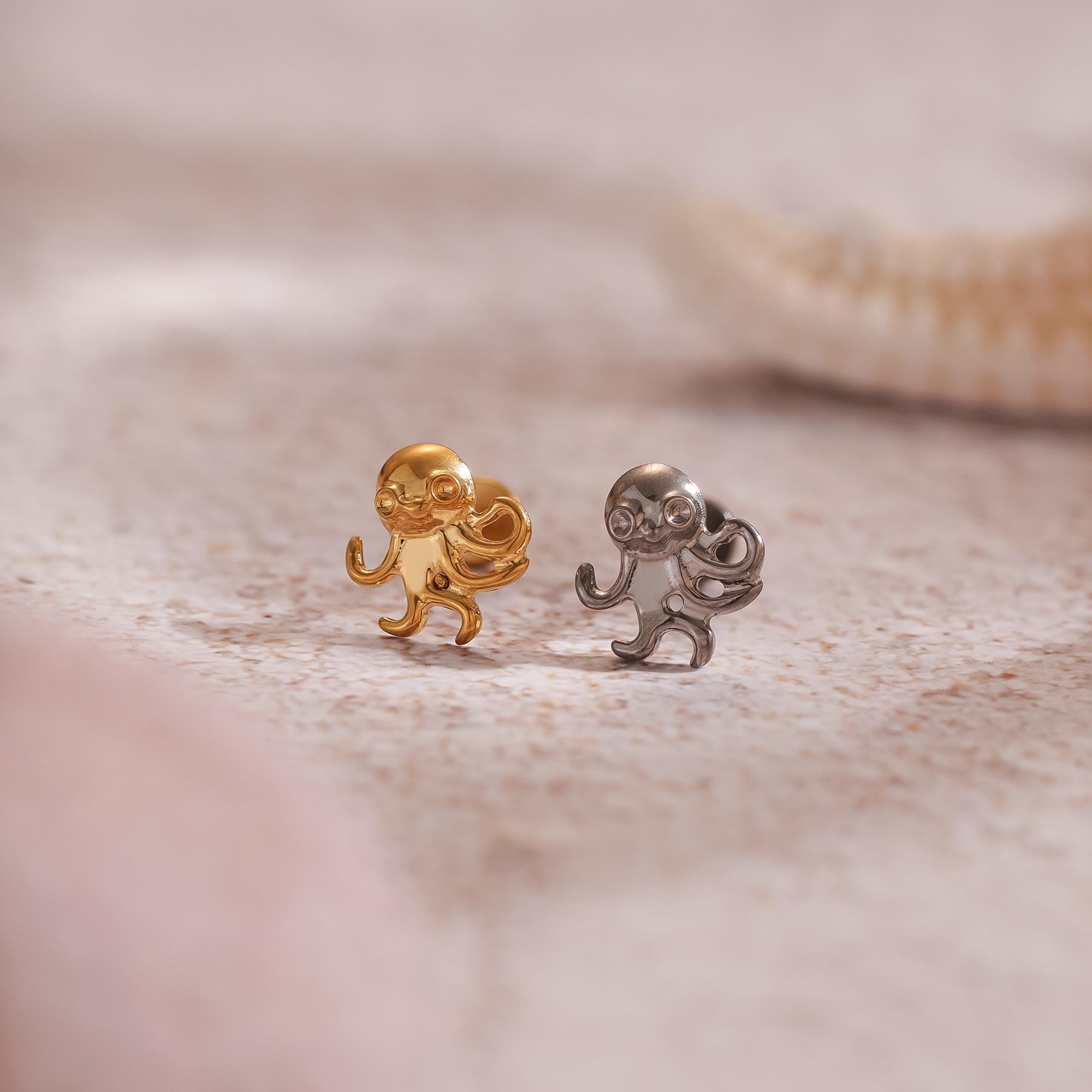 Orecchini a forma di polpo in titanio con labret filettato * Orecchino posteriore piatto * Perno per trago * Perno per elica * Perno con zirconi cubic
