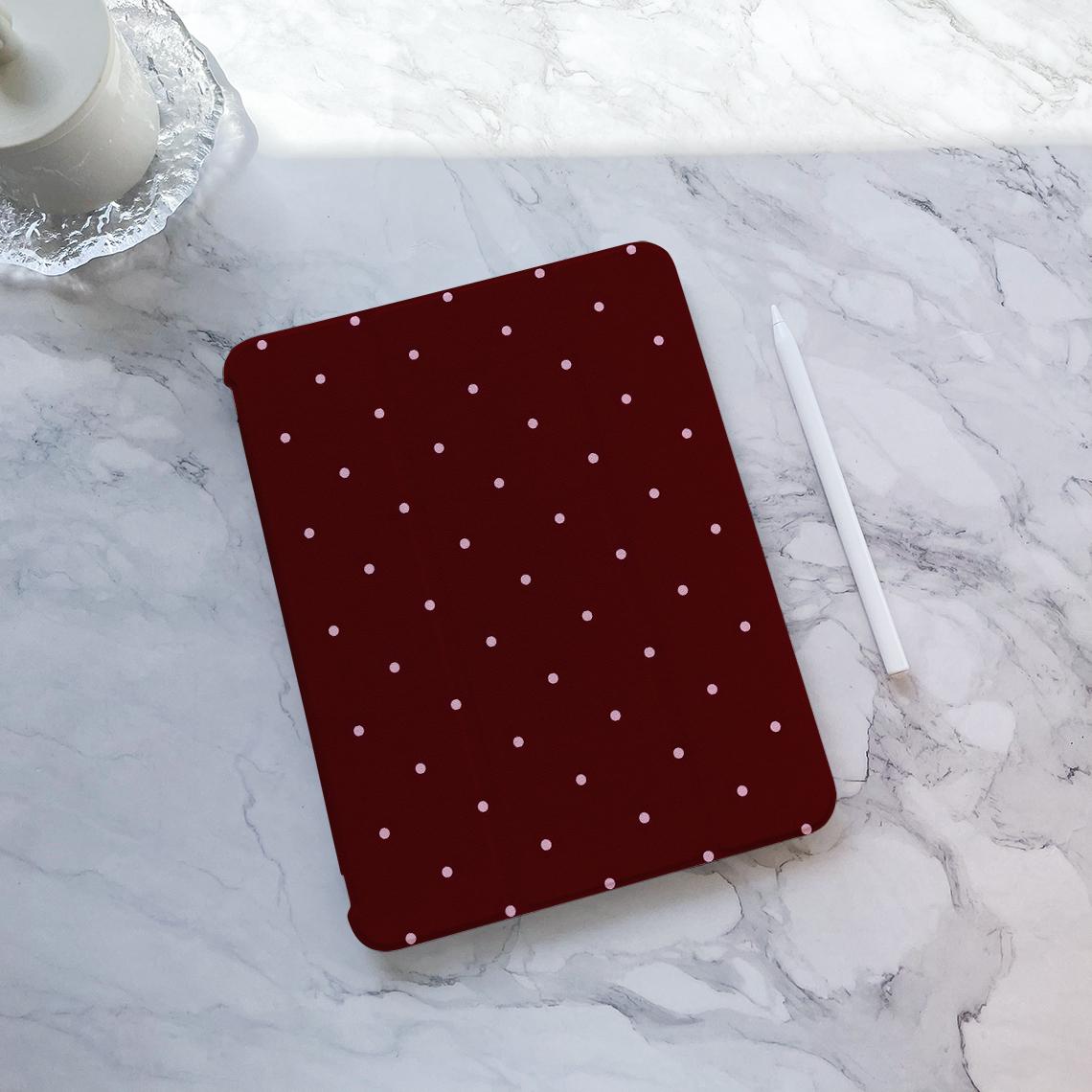 "Custodia per iPad a pois rossi, iPad Air 2025 M3 iPad 8 9 10 11 Pro 13'' 12.9'' Custodia per iPad Pro 2024 iPad mini 6 7, iPad 10.2\", custodia regalo"