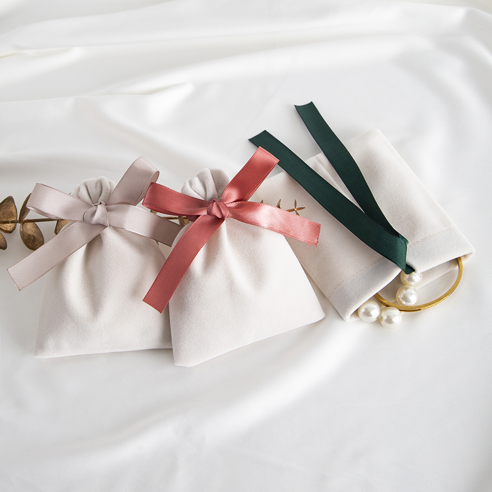 Beige Velvet Bag Jewelry Pouch, Suede Wedding Favors, Gift Packaging For Earrings, Bracelets, Candy royal Blue Silk 10x12cm