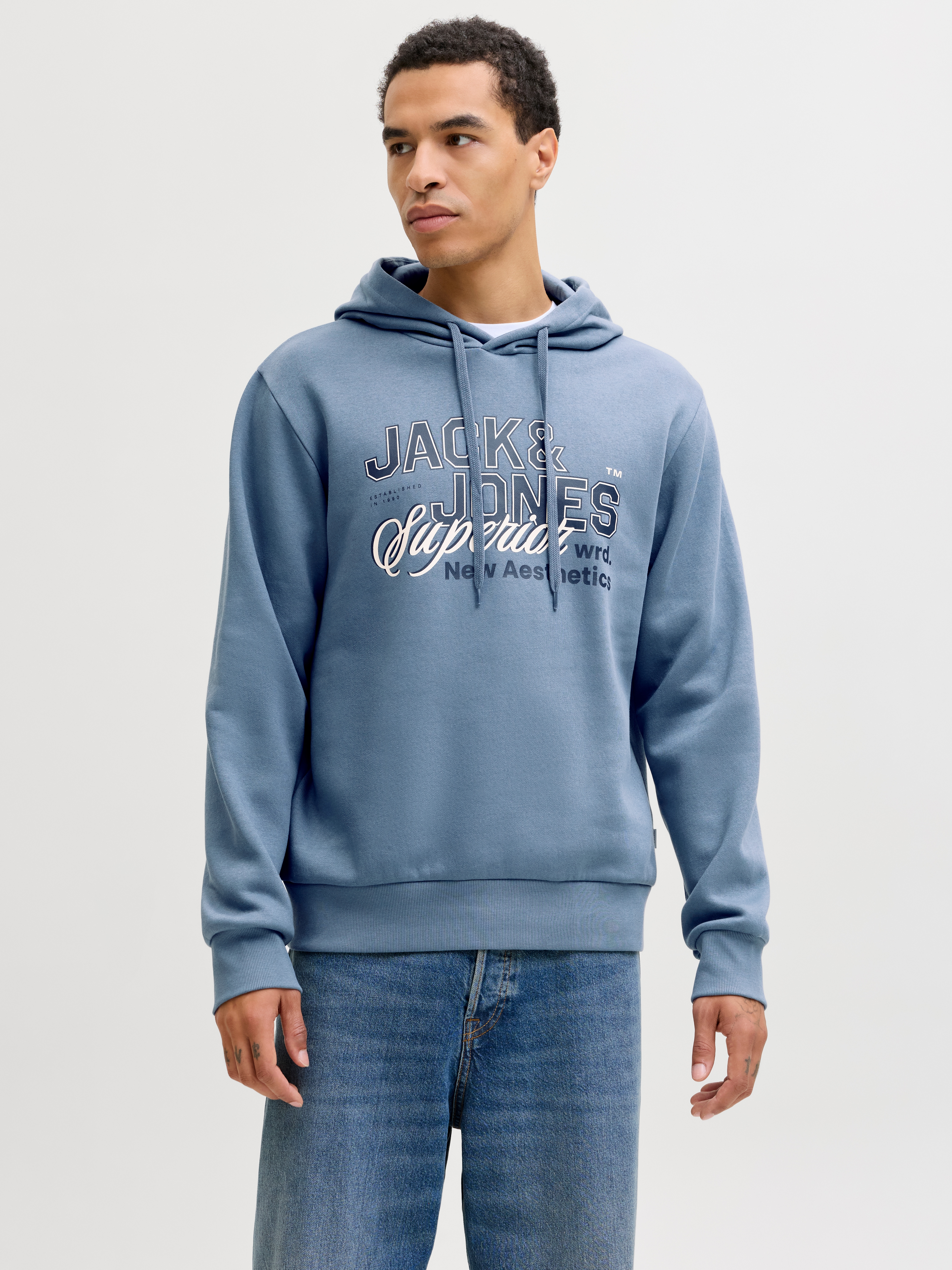 Kapuzensweatshirt JACK & JONES "JJELOGO SWEAT HOOD 2 COL 25/26 NOOS", Herren, Gr. XL, blau mirage, angeraute Sweatware, Obermaterial: 70% Baumwolle, 30% Polyester, bedruckt, regular fit normal, Rundhals, Rippbündchen, Sweatshirts, mit stylischem Print