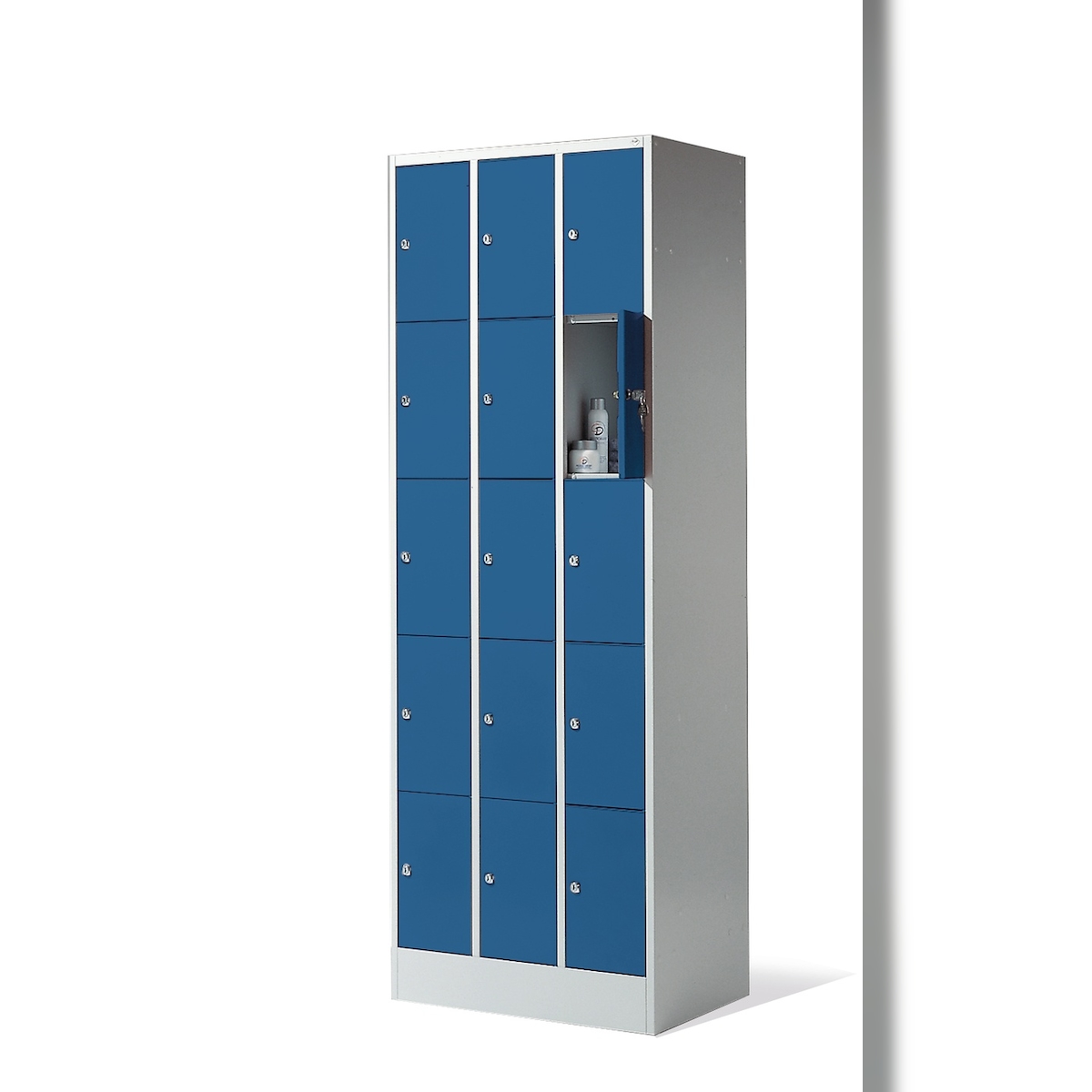 C+P Schließfachschrank Serie 8070, H1950xB680xT480mm Image