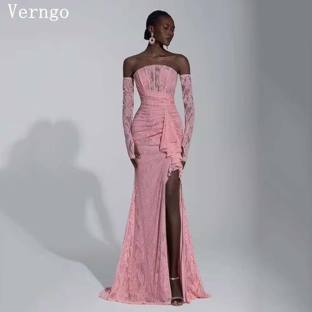 Verngo Rosa Spitze Abendkleid Trägerlos Meerjungfrau Seitenschlitz Sexy Ballkleider Maxi Arabia Sexy Prom Party Kleid Maßgeschneidert