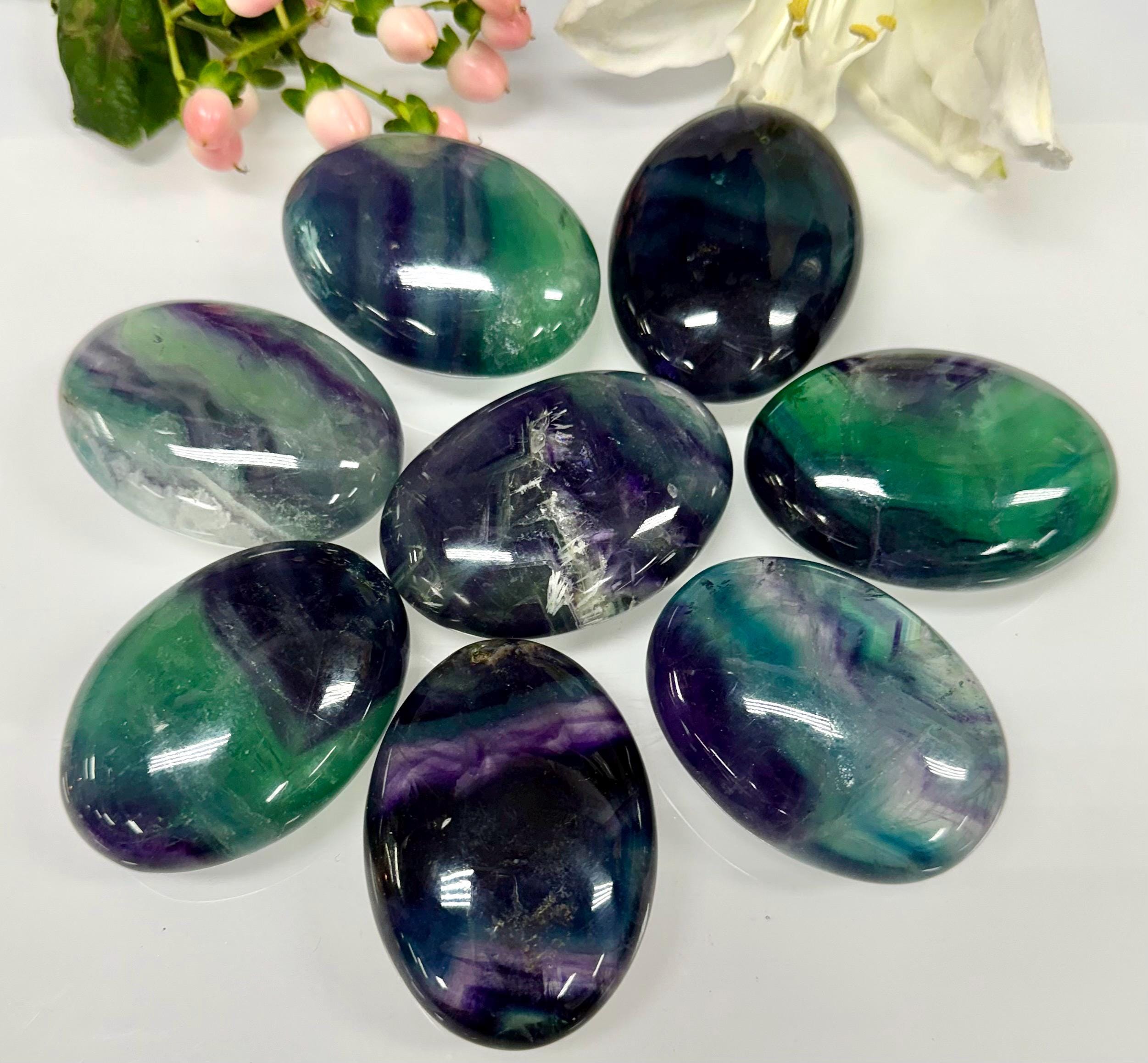 Lotto all'ingrosso di 8 pietre di palma in fluorite arcobaleno naturale, cristallo, energia naturale, 2,5 - 2,8 libbre