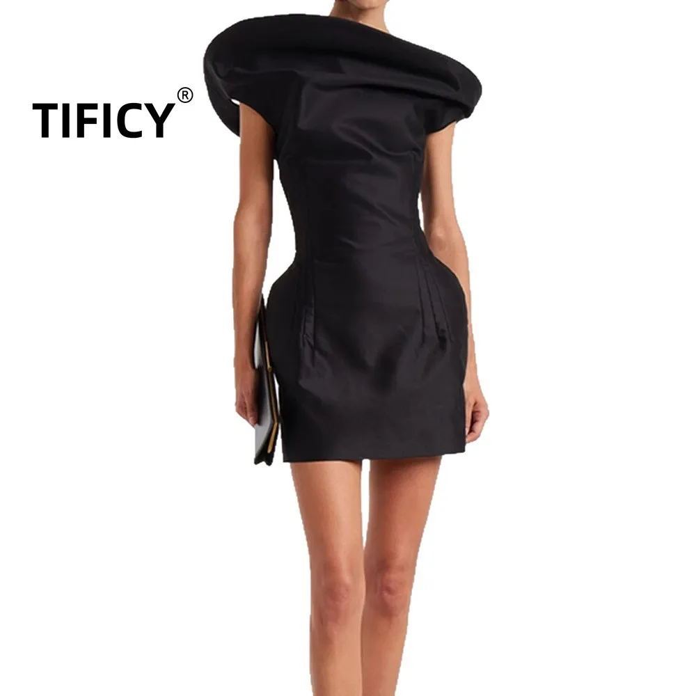 High Street Sexy Neue Dreidimensionale Dekoration Sexy Trägerloses Minikleid Damen Modische Sexy Kurze Kleider