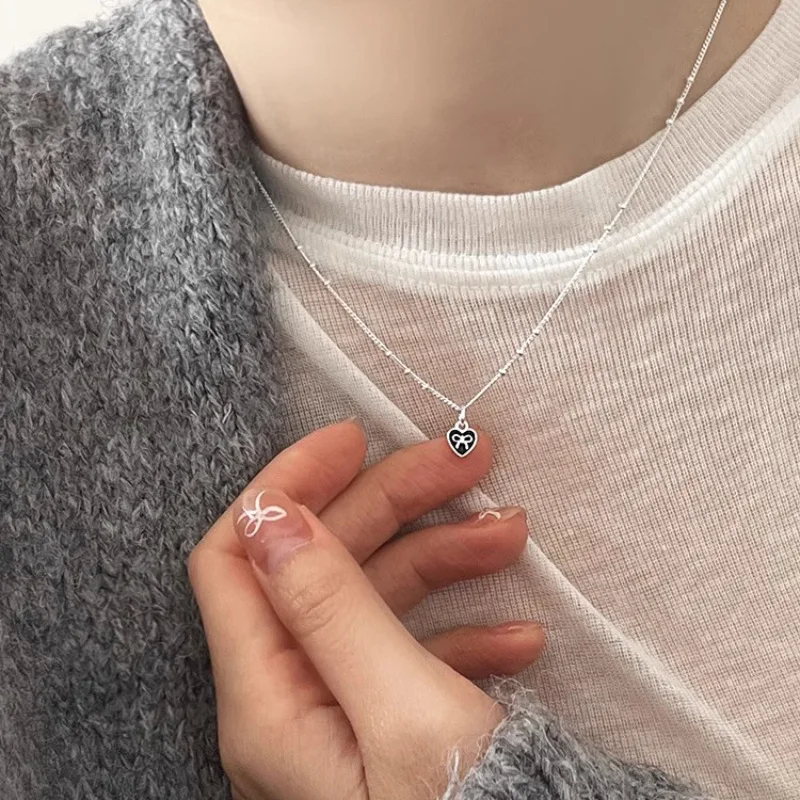 925 Sterling Silber Liebesherz-Halskette für Frauen und Mädchen mit Schwarzer Tropfenglasur und Schleifenknoten-Perle, Süßes Geschenk, Dropshipping Image