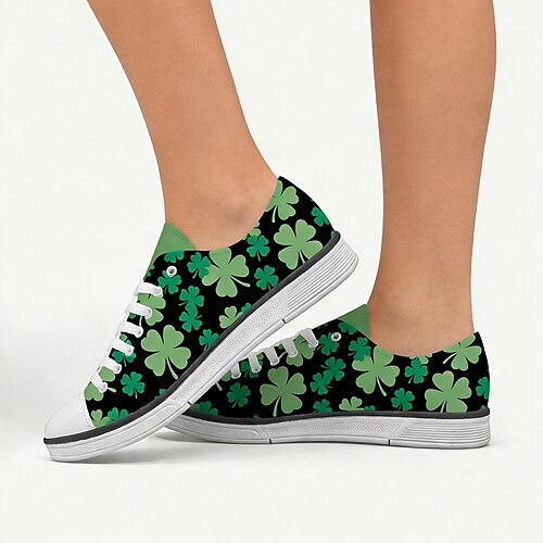 Damen-Sneaker mit Kleeblattmuster zum St. Patrick's Day – klassische, lässige Schnürschuhe aus Canvas für Teenager und Erwachsene, perfekt für Streetwear, Schule und festliche Anlässe. Image