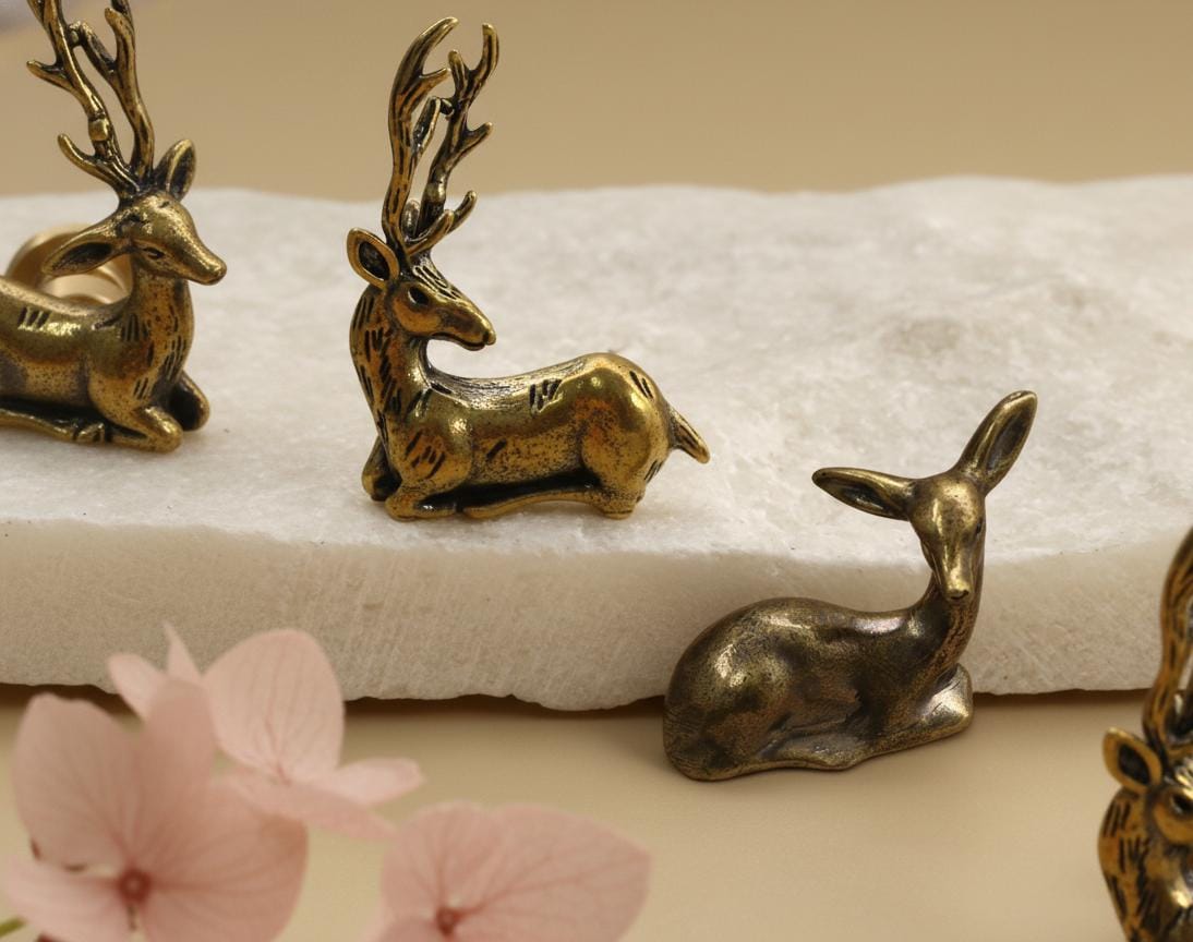 Maniglie per cassetti vintage con cervi Sika, maniglie per mobili in ottone anticato con animali da safari, maniglie per mobili, maniglie per cassetti