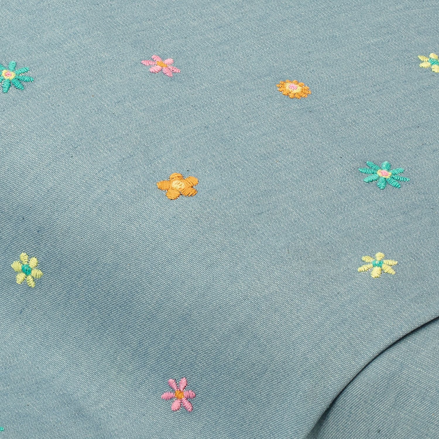 Leichter Jeansstoff (Hemdenjeans) Blume bestickt, hellblau/bunt