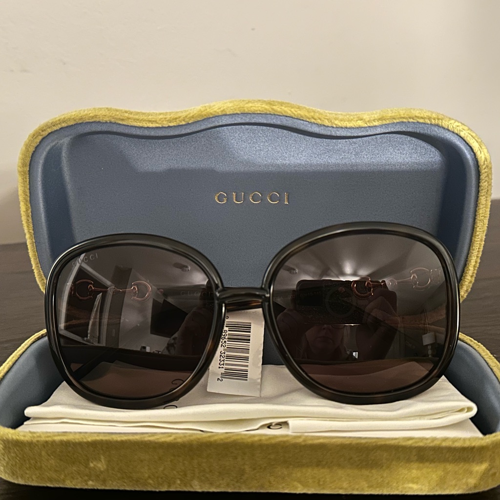 Gucci Accessories | Authentic Nwt Gucci Tortoise Brown Oversized Sunglasses Scratch Free | Color: Brown | Size: 60-90-145
