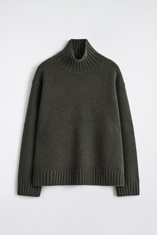 Chunky Cashmere Mock-Neck Sweater - Black - COS Knitwear