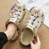 Plus Größe 47 Sommer Männer Sandalen Clogs Outdoor Garten Clogs Loch Schuhe Männliche Casual Schuhe Wasser Schuhe Komfort Hause Weiche Hausschuhe