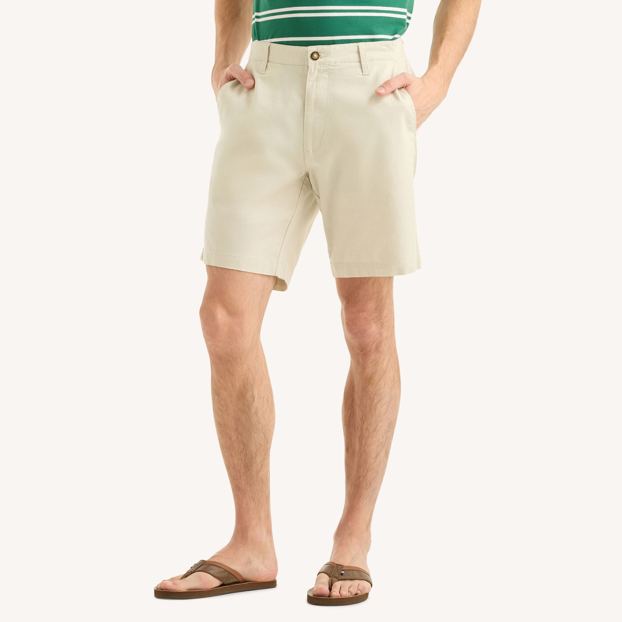 Nautica Men's 8.5" Performance Short 156 (Nautica Stone), 30W