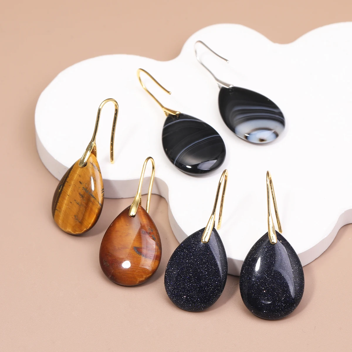 Naturstein-Anhänger Damen Tropfenohrringe Eleganter Edelsteinschmuck Kreatives Geschenk Schwarzer Obsidian Amethyst Rosenquarz Ohrringe Image