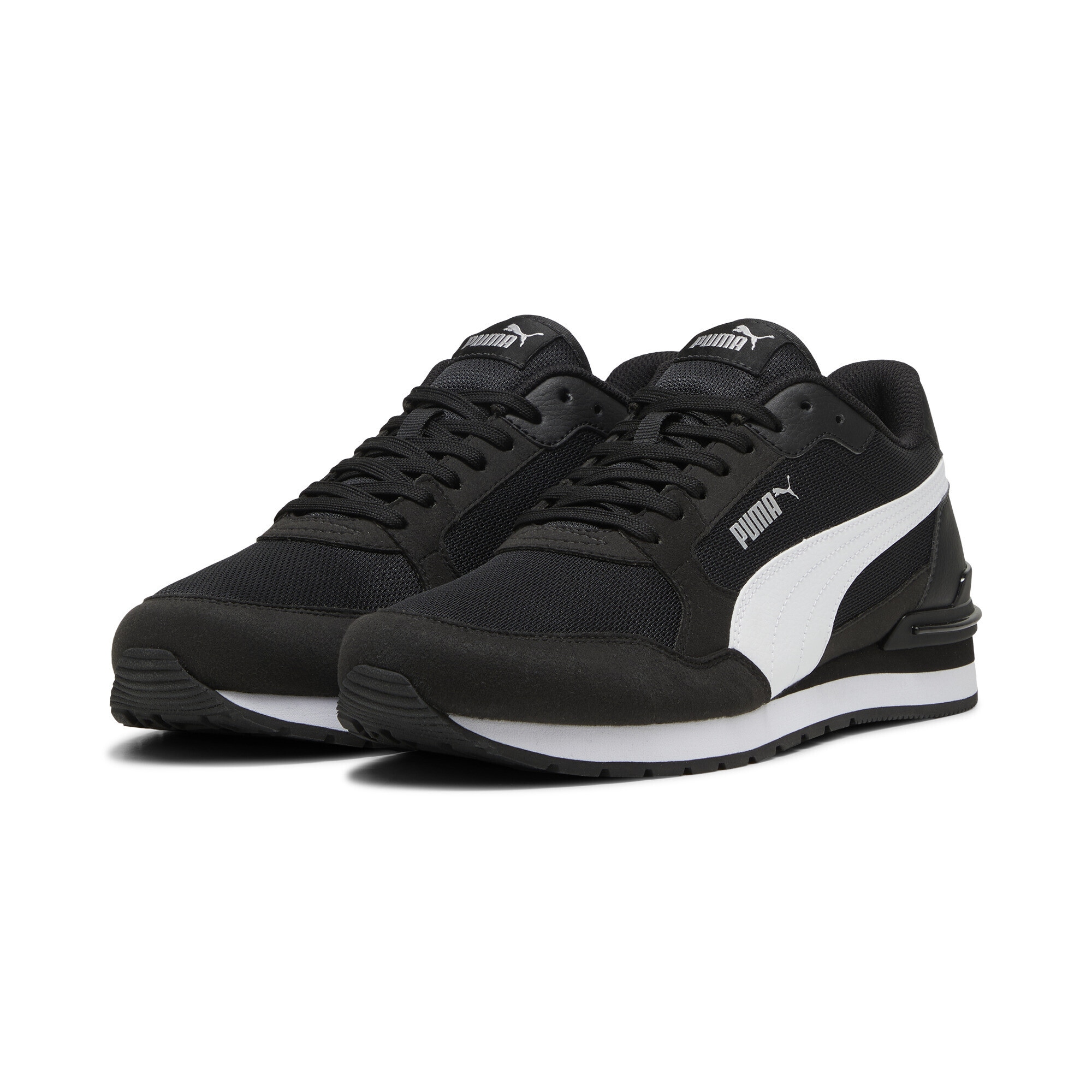 Sneaker PUMA "ST Runner v4 Mesh Sneakers Erwachsene", Herren, Gr. 40.5, schwarz, weiß silber metallic, Obermaterial: Synthetik, Textil; Futter: Textil; Innensohle: Textil; Laufsohle: Gummi, Schuhe Sneaker