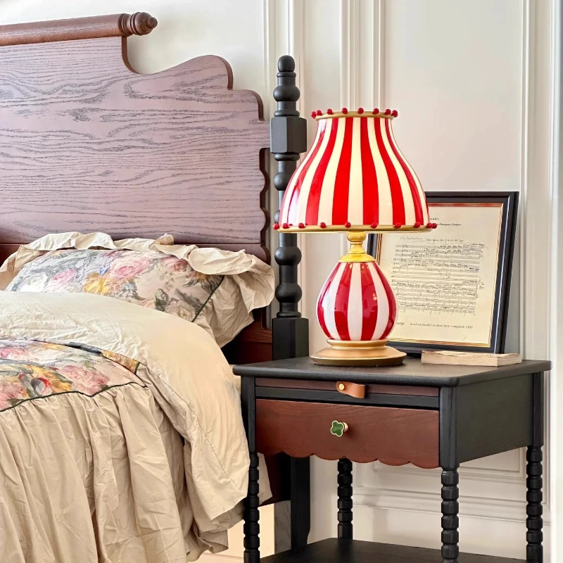 Lampe de table en verre rétro, lampe de table en verre de couleur rétro, lampe de chevet pour salon, lampe d'ambiance vintage de style cirque, lampe en verre bonbon