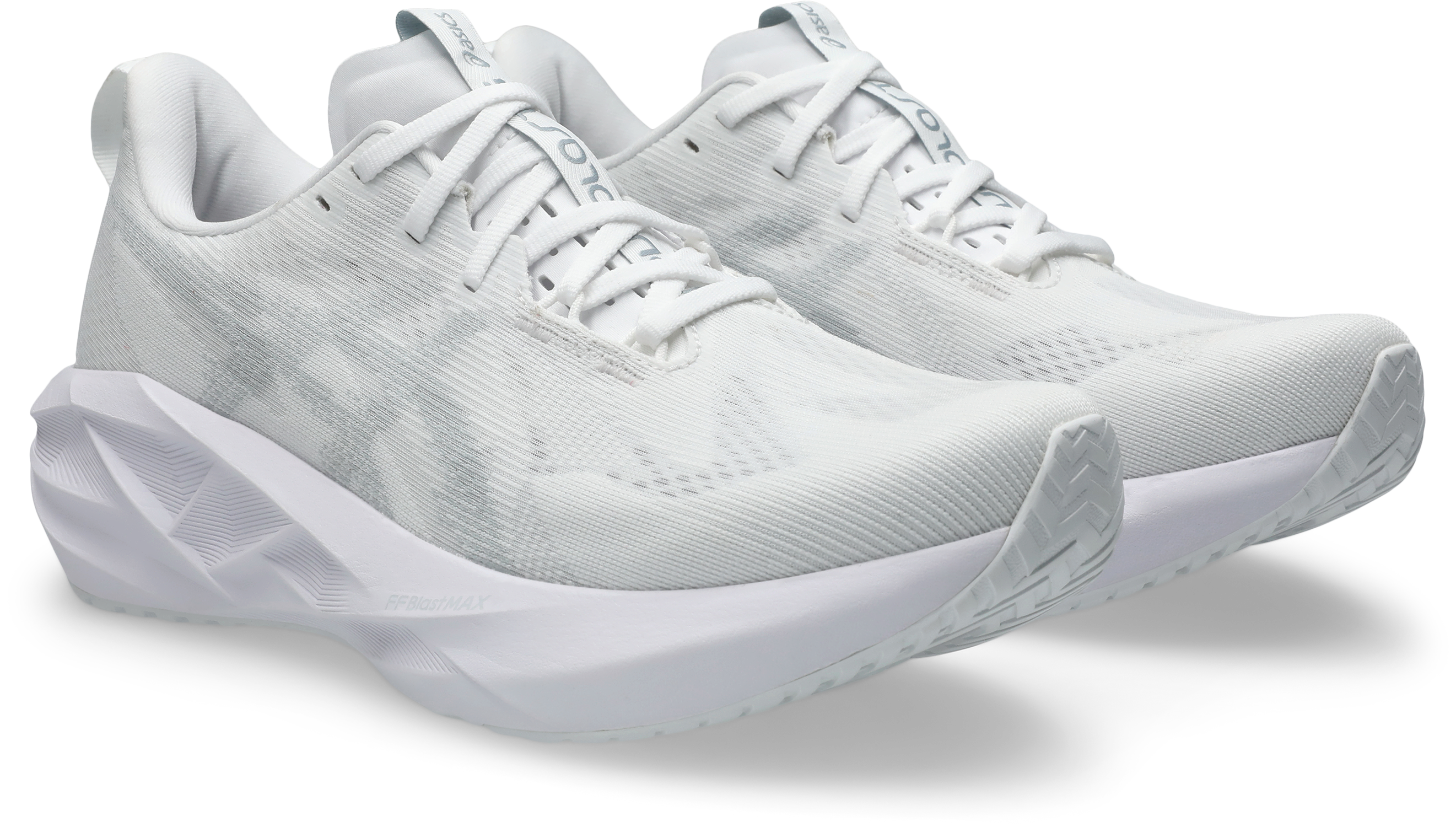 Laufschuh ASICS "NOVABLAST 5", Damen, Gr. 48, weiß (weiß, piedmont grau), Synthetik, Schuhe Laufschuh, mit Engineered Jacquard Mesh-Obermaterial, mit FF BLAST MAX Foam